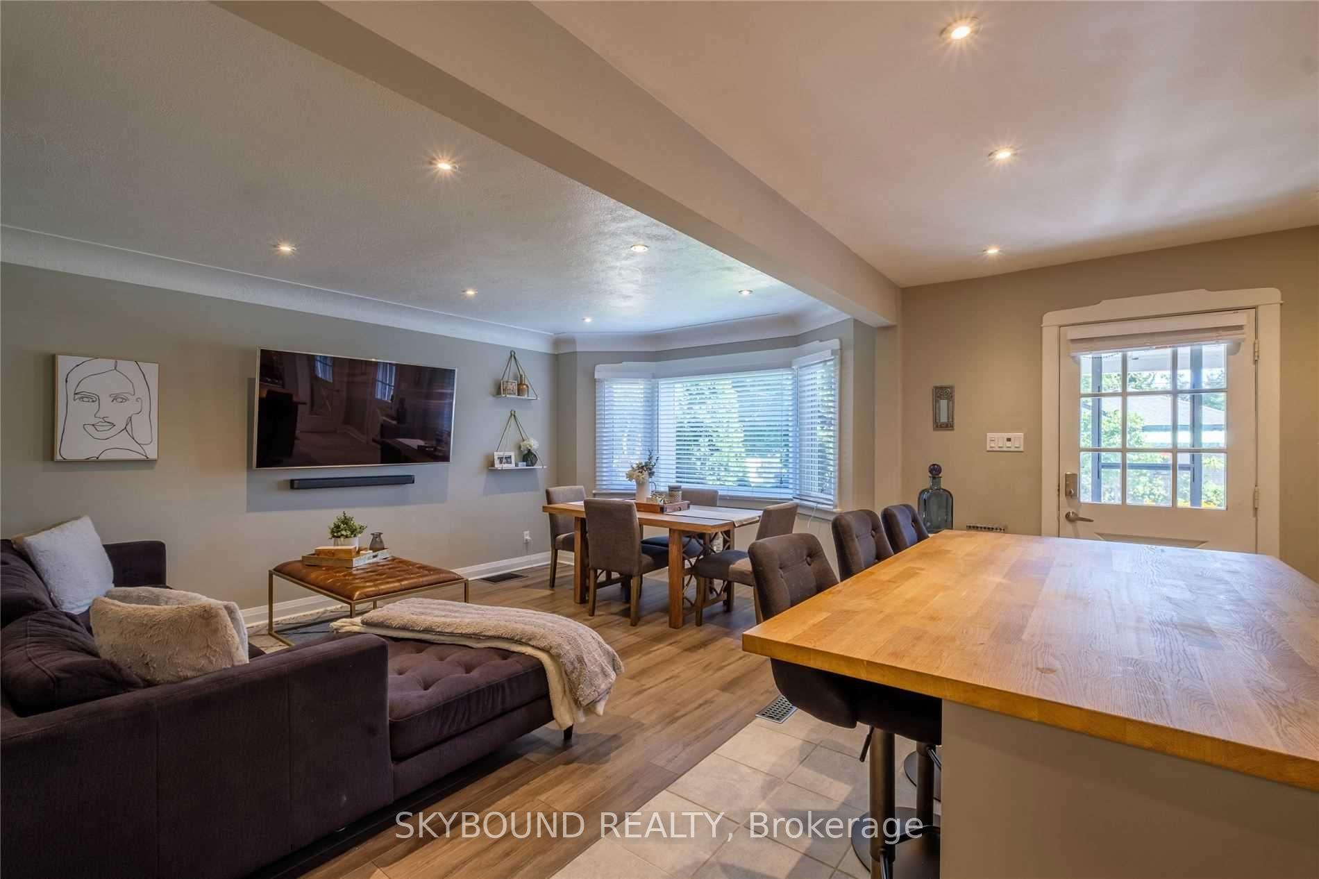 Photo 6 of 28 East 39th Street, Hamilton, Raleigh — HOMEH