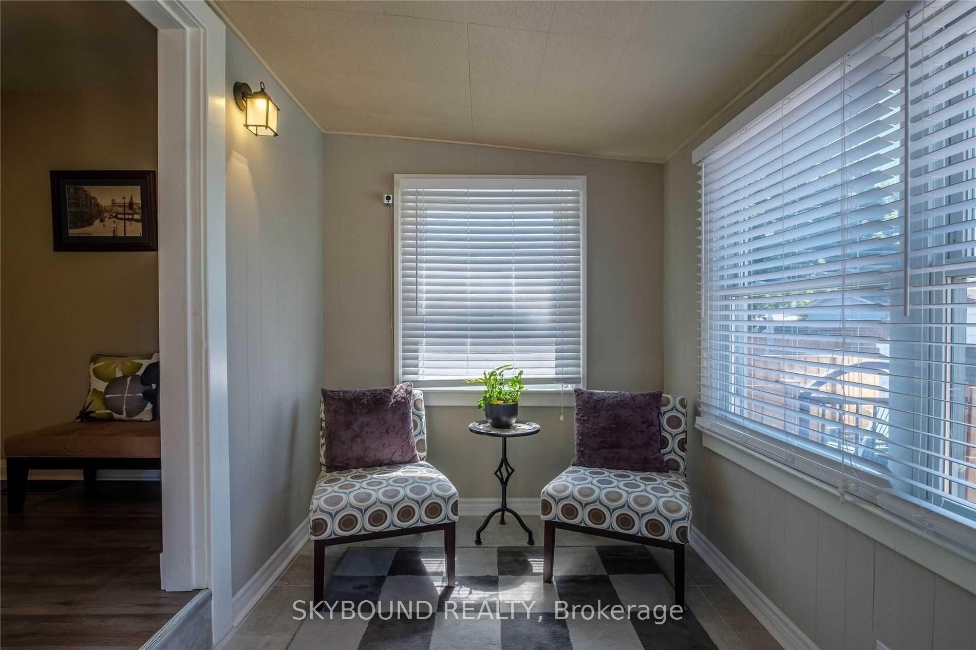 Photo 14 of 28 East 39th Street, Hamilton, Raleigh — HOMEH
