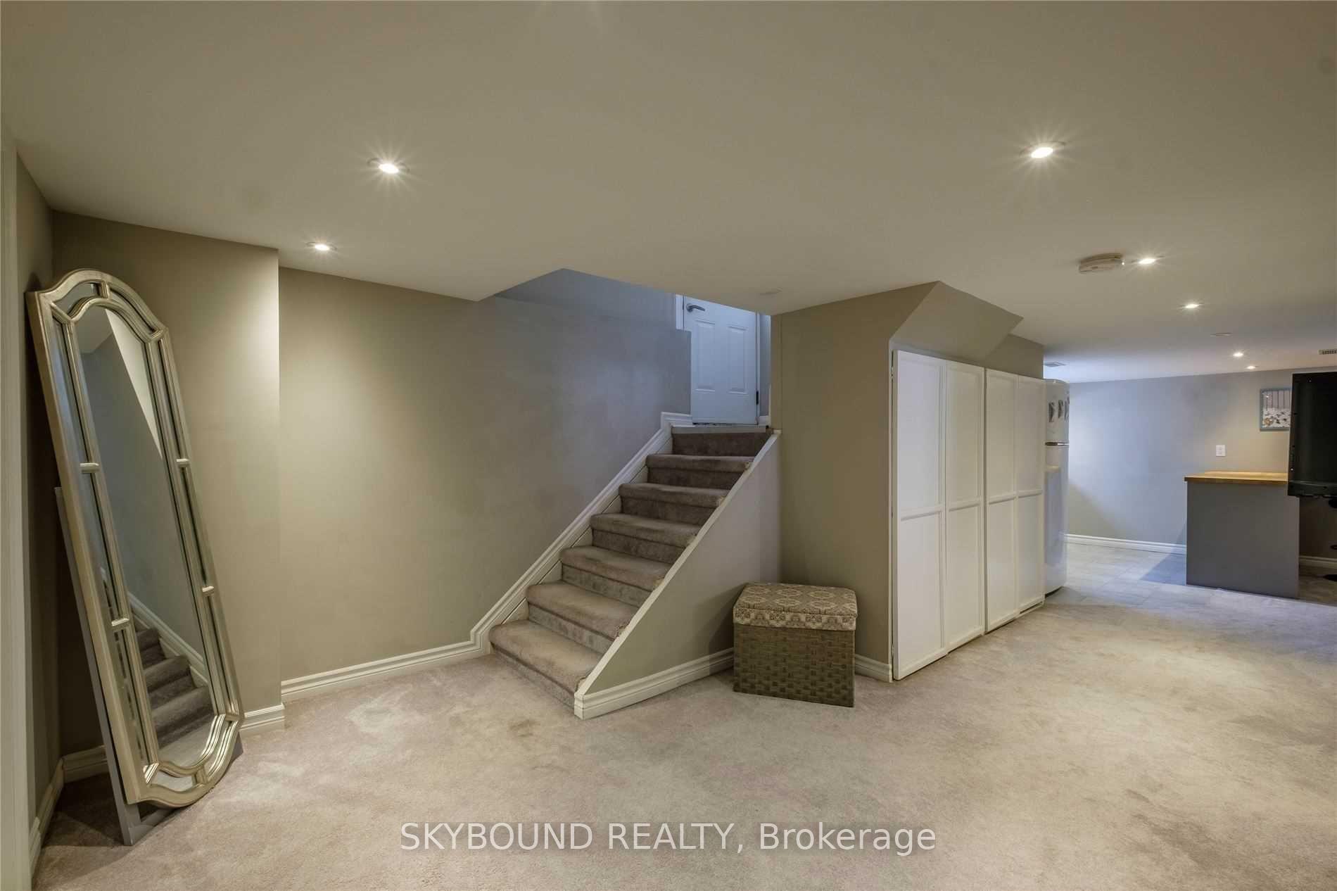 Photo 16 of 28 East 39th Street, Hamilton, Raleigh — HOMEH