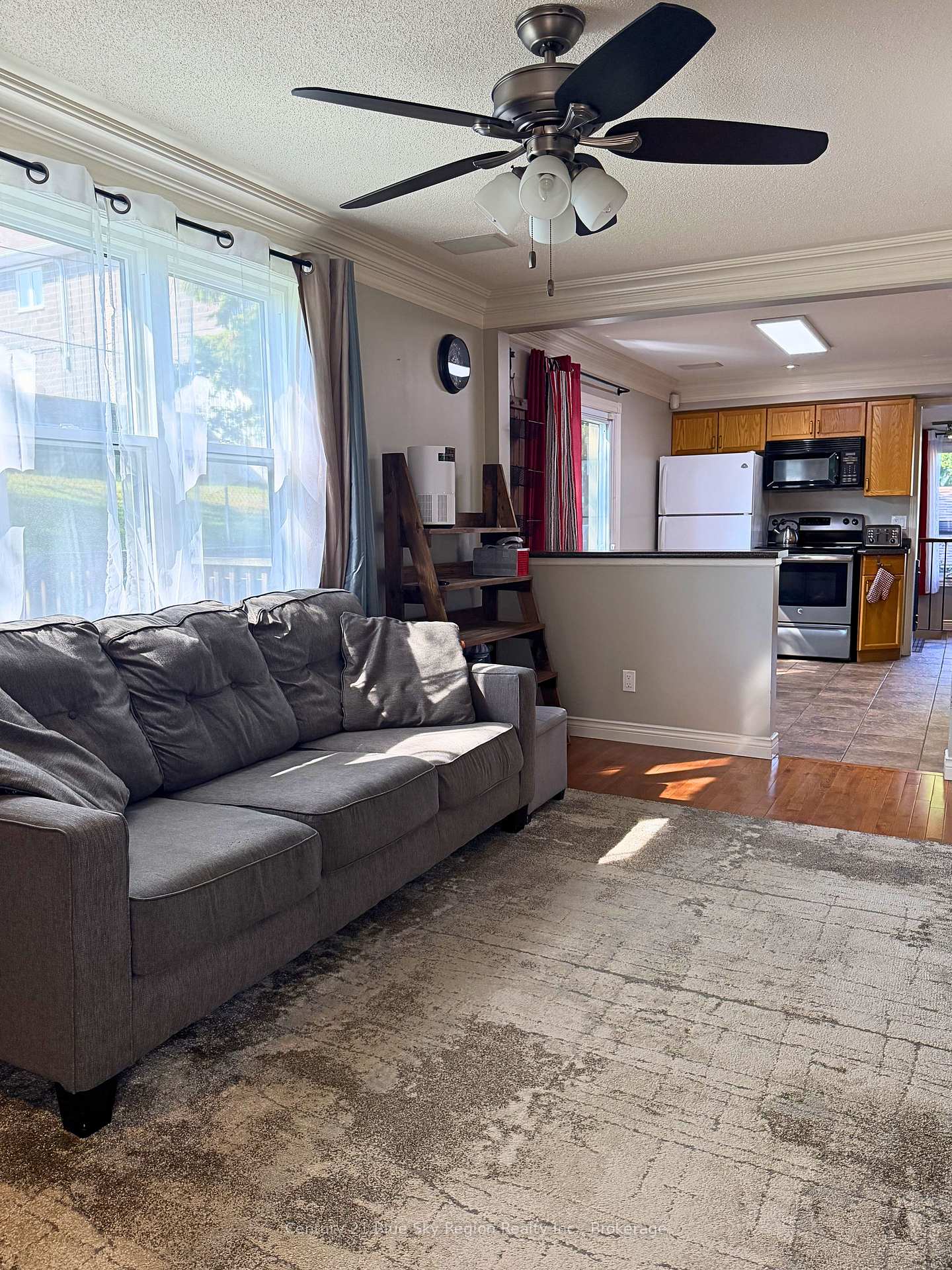 Photo 2 of 459 Hardy Street, North Bay, Central — HOMEH