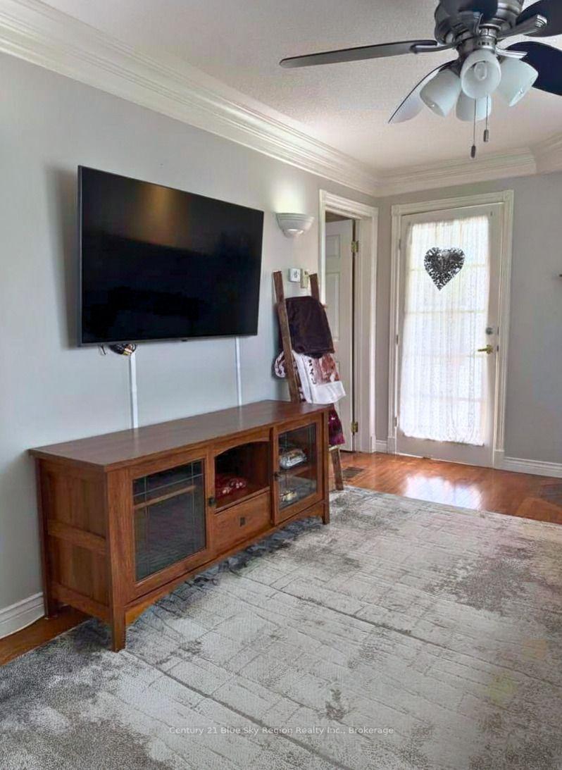 Photo 3 of 459 Hardy Street, North Bay, Central — HOMEH