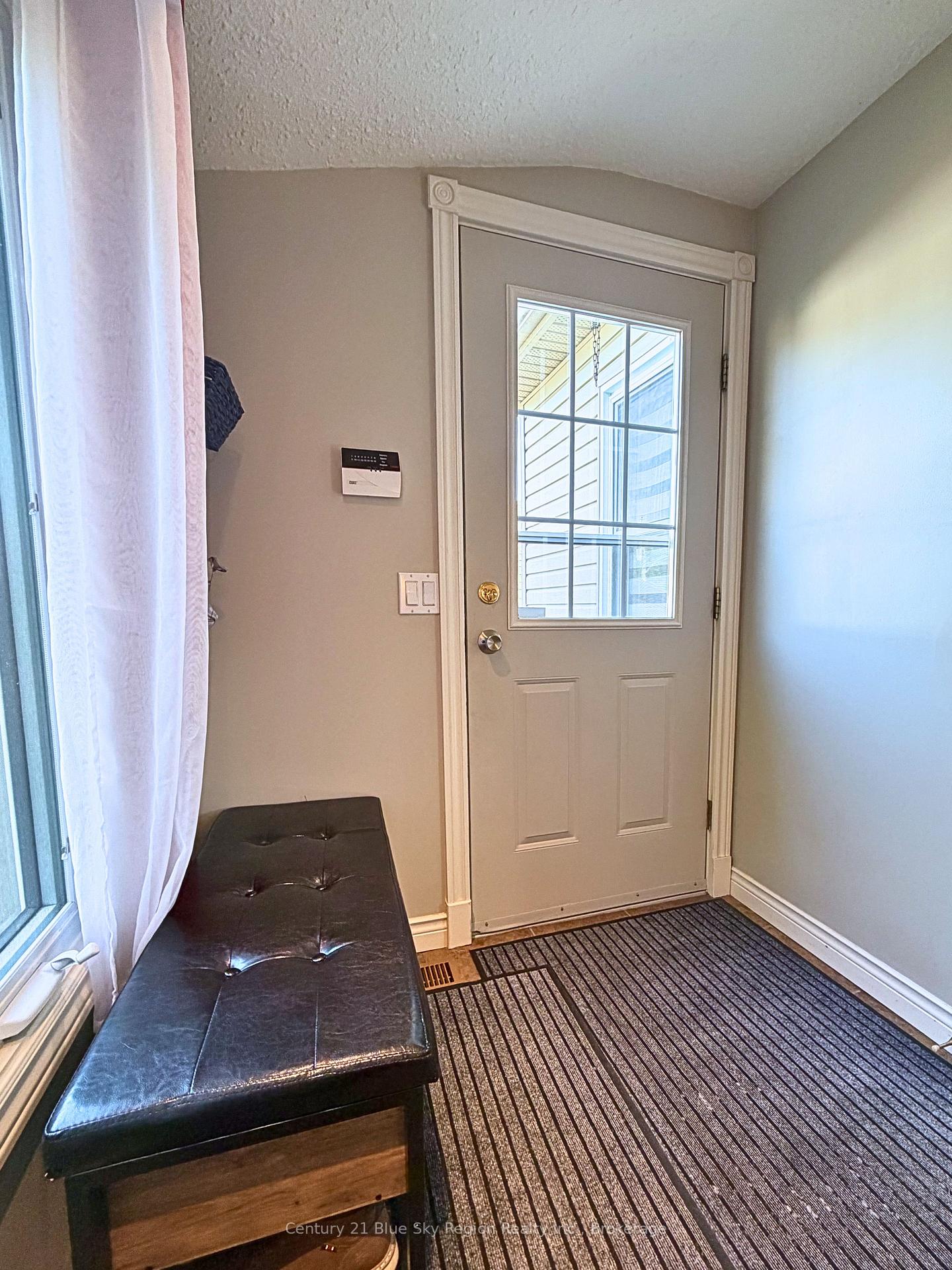 Photo 9 of 459 Hardy Street, North Bay, Central — HOMEH