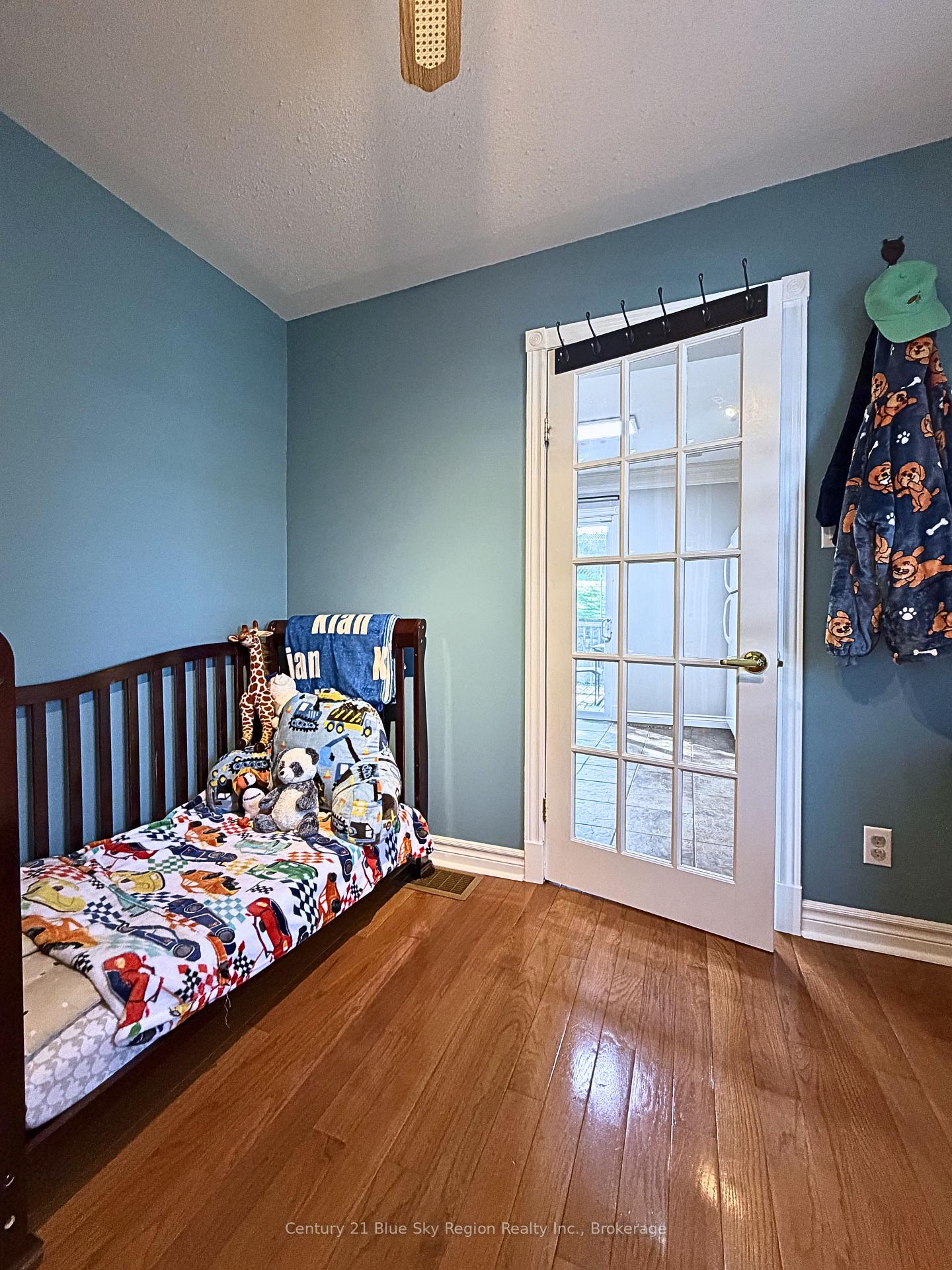 Photo 15 of 459 Hardy Street, North Bay, Central — HOMEH