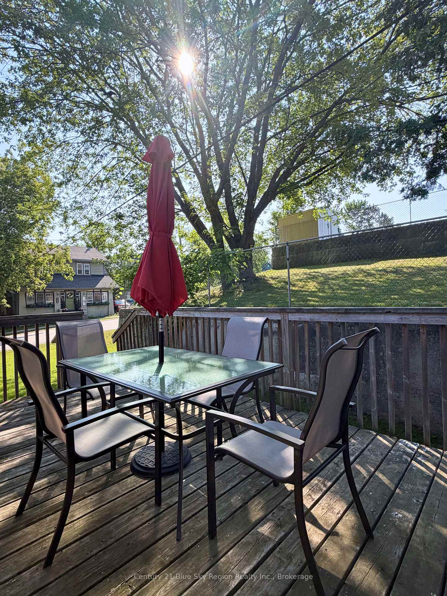 Photo 22 of 459 Hardy Street, North Bay, Central — HOMEH
