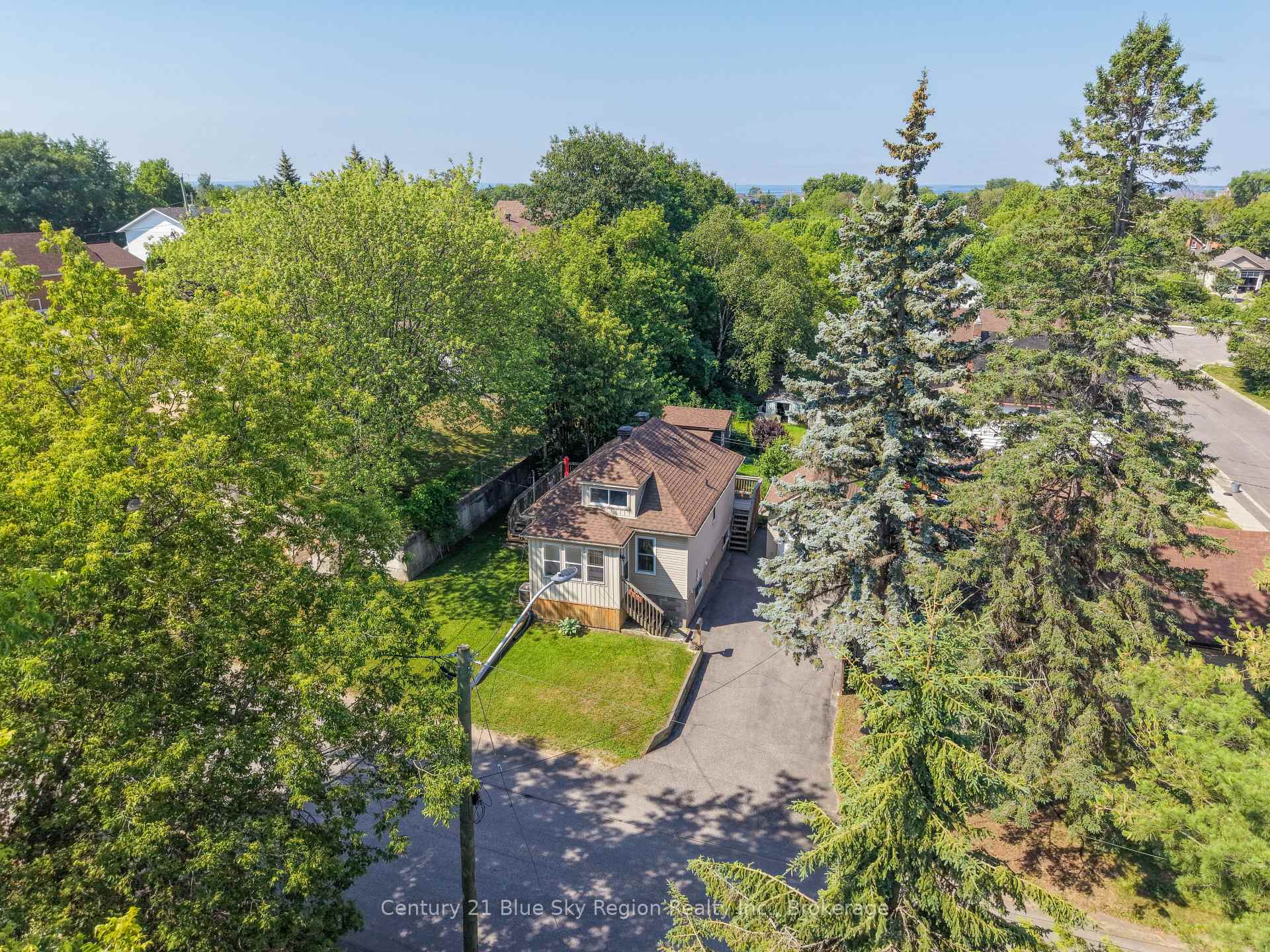 Photo 25 of 459 Hardy Street, North Bay, Central — HOMEH