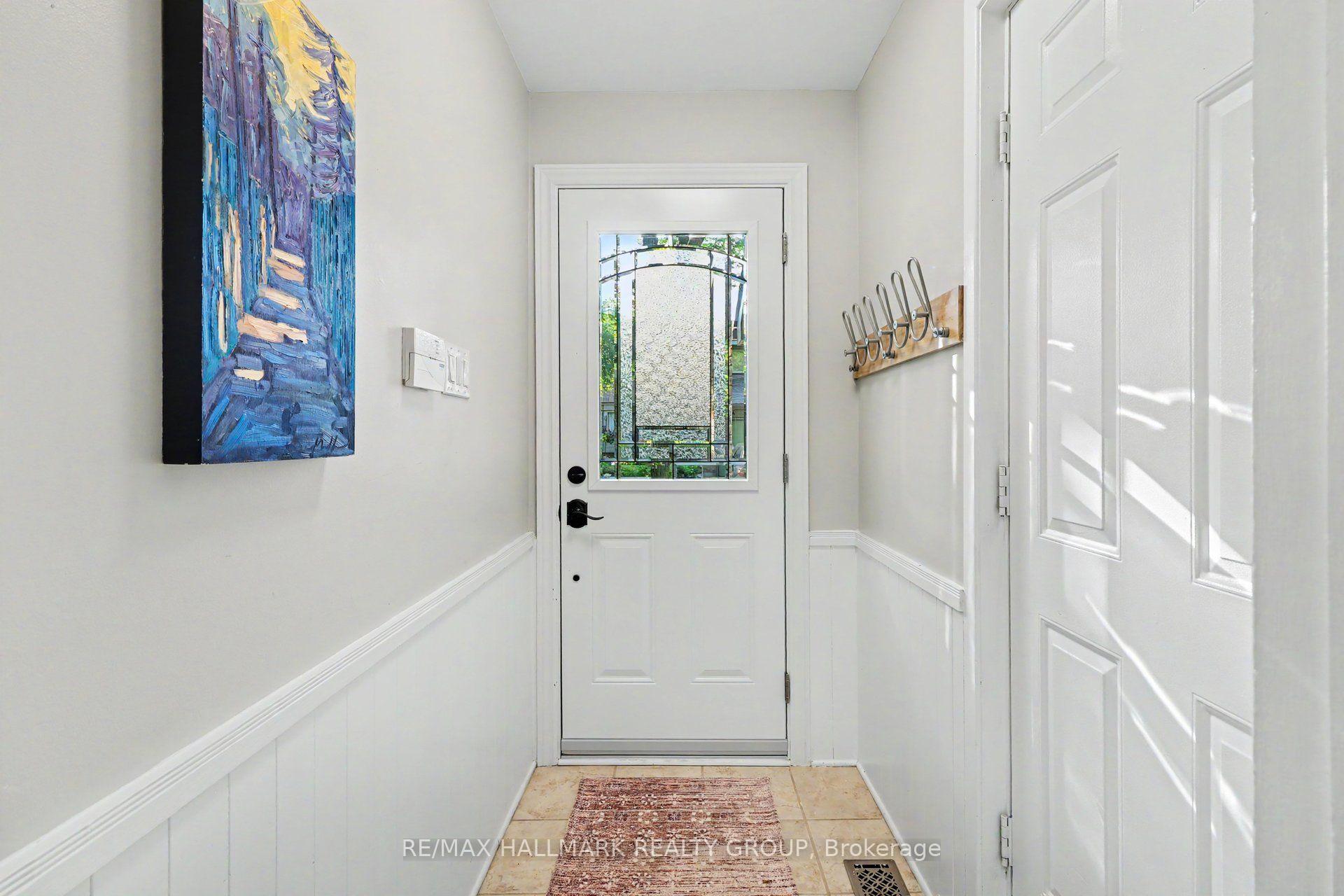 Photo 3 of Unit 63, 710 Coronation Avenue, Ottawa, Riverview Park — HOMEH