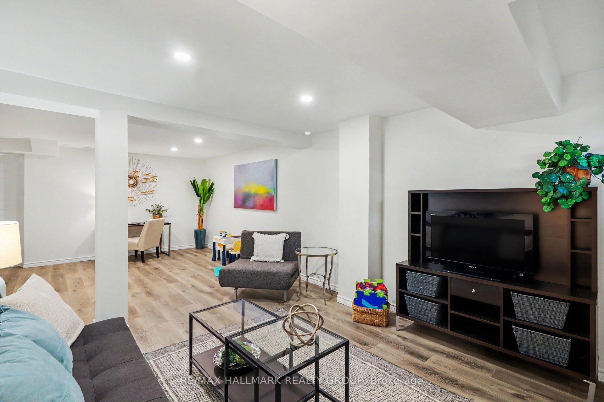 Photo 26 of Unit 63, 710 Coronation Avenue, Ottawa, Riverview Park — HOMEH