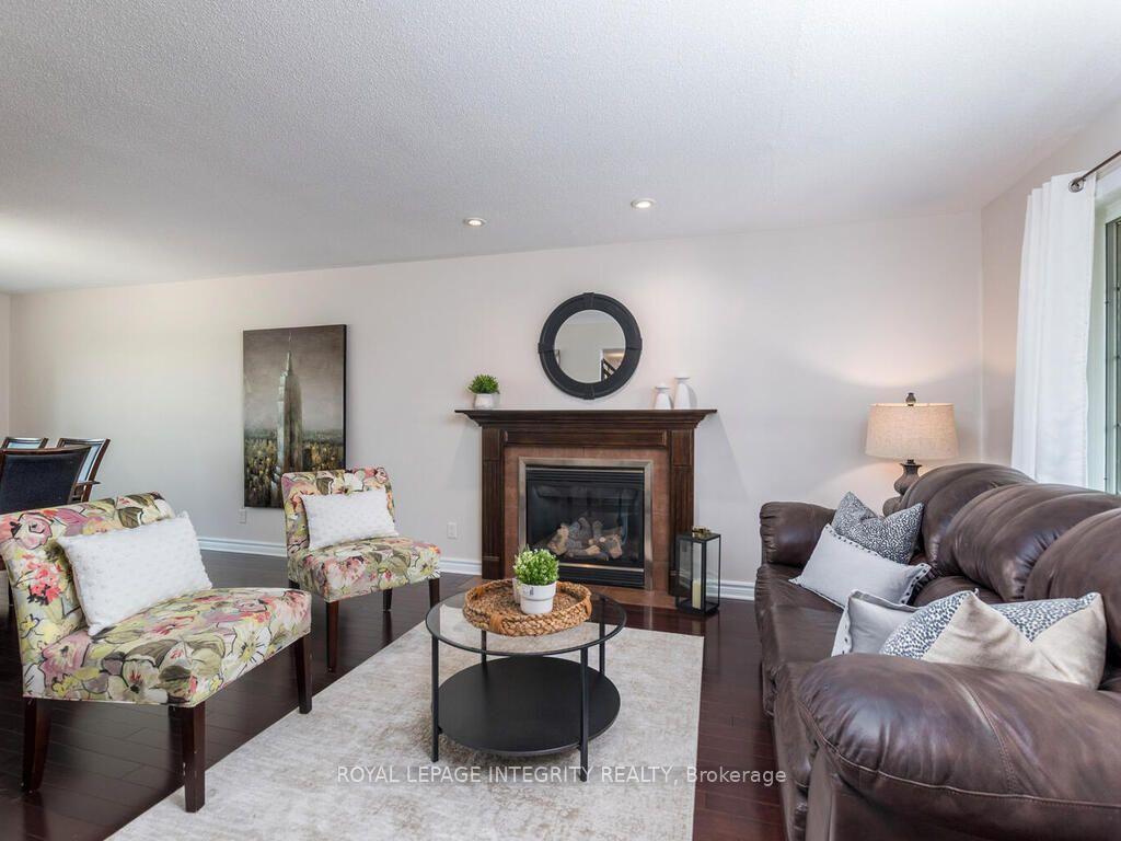 Photo 3 of 111 Comba Drive, Carleton Place, Carleton Place — HOMEH