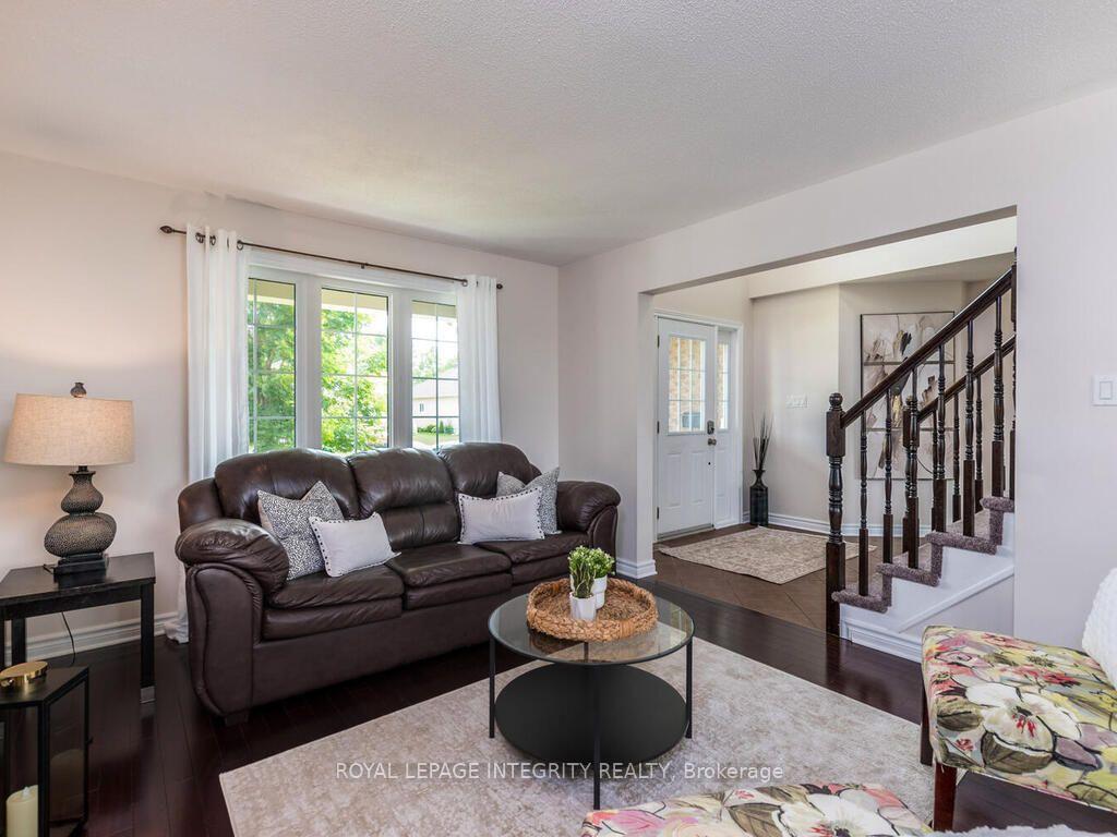 Photo 5 of 111 Comba Drive, Carleton Place, Carleton Place — HOMEH