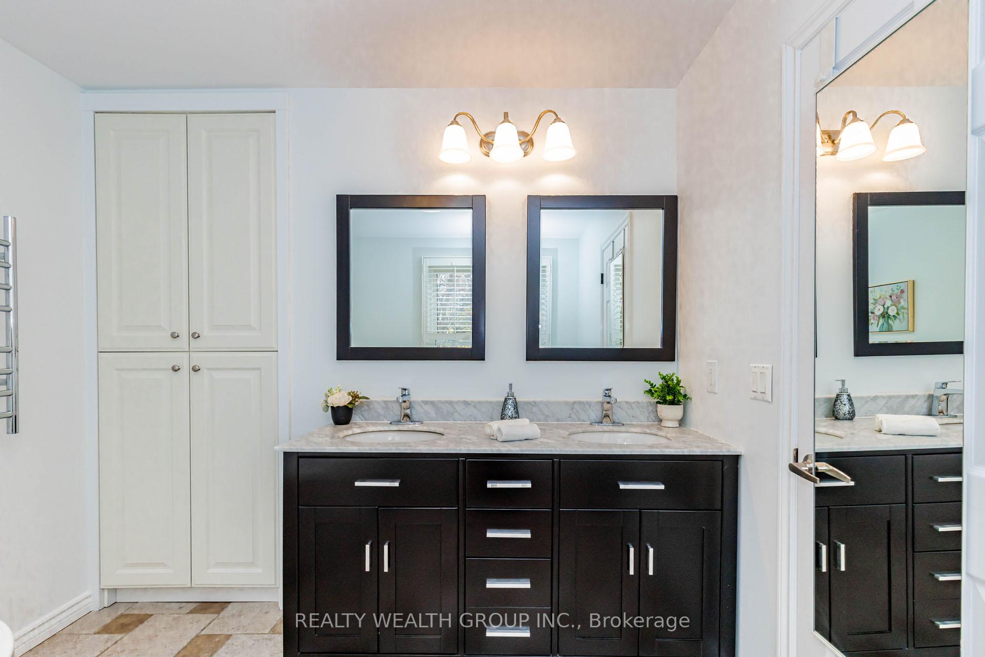 Photo 21 of 688 Antigua Crescent, Oshawa, Northglen — HOMEH