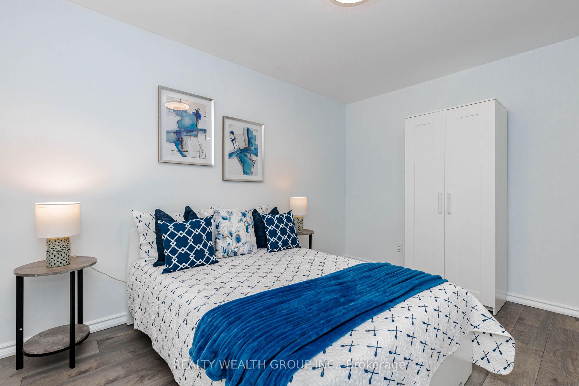 Photo 24 of 688 Antigua Crescent, Oshawa, Northglen — HOMEH
