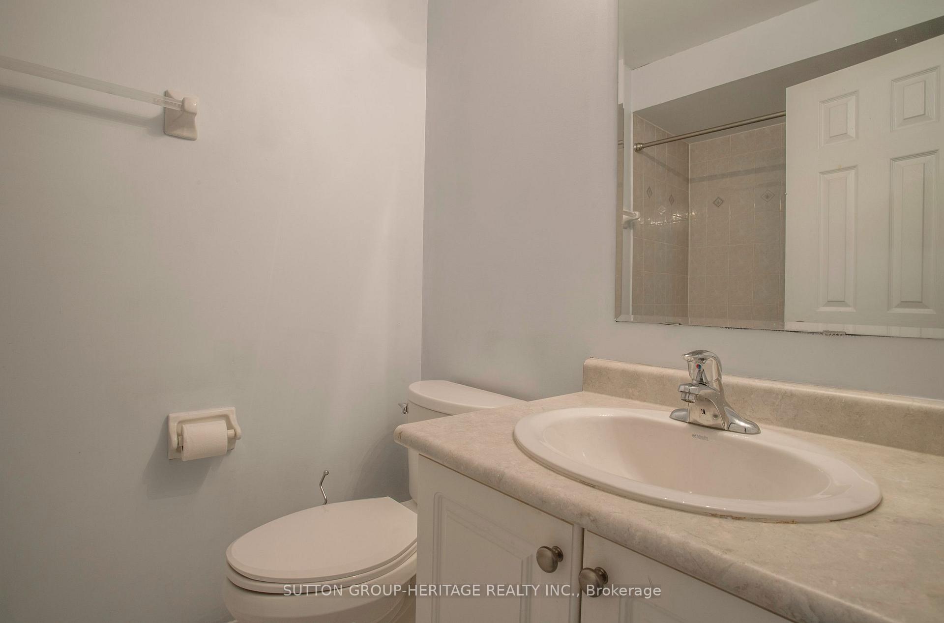 Photo 37 of 5 Davidson Street, Whitby, Williamsburg — HOMEH