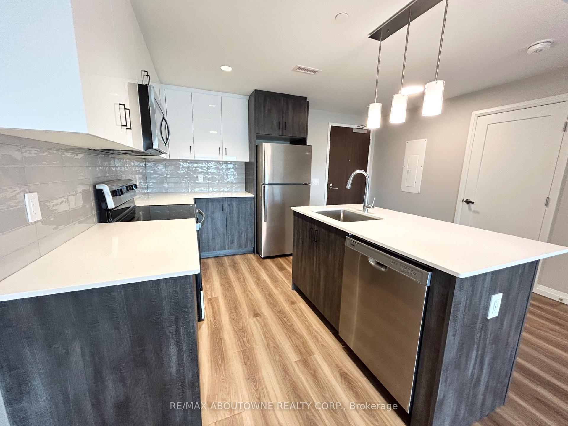 Photo 5 of Unit LL02, 28 Westhill Drive, Waterloo, Westvale — HOMEH