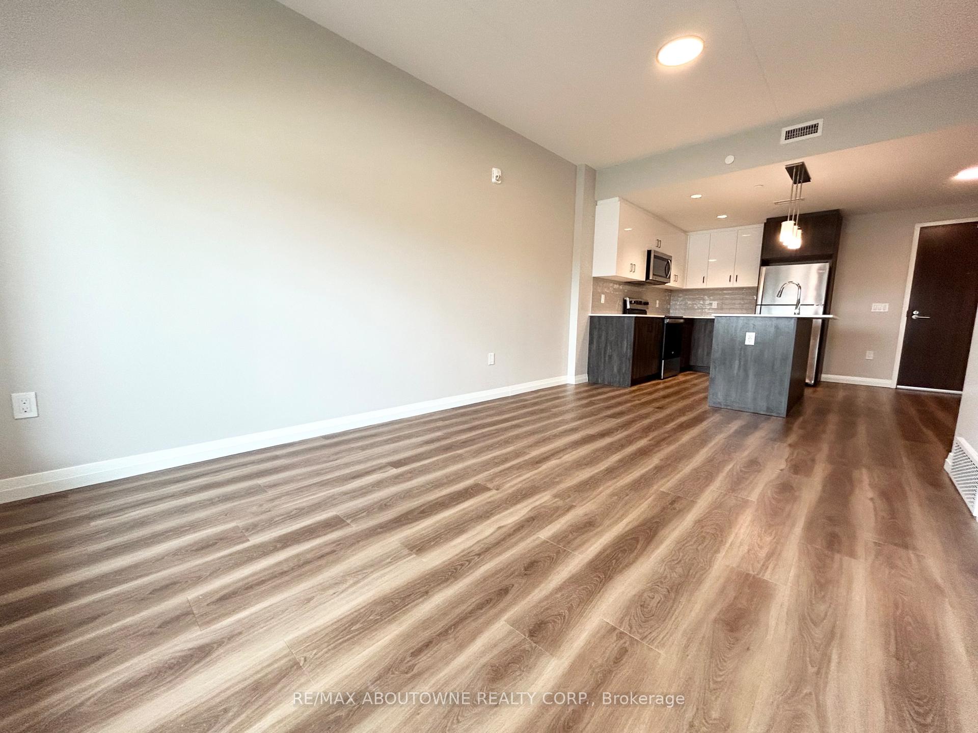 Photo 9 of Unit LL02, 28 Westhill Drive, Waterloo, Westvale — HOMEH