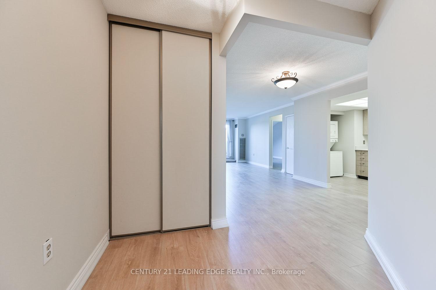 Photo 19 of Unit PH2, 100 Anna Russell Way, Markham, Unionville — HOMEH
