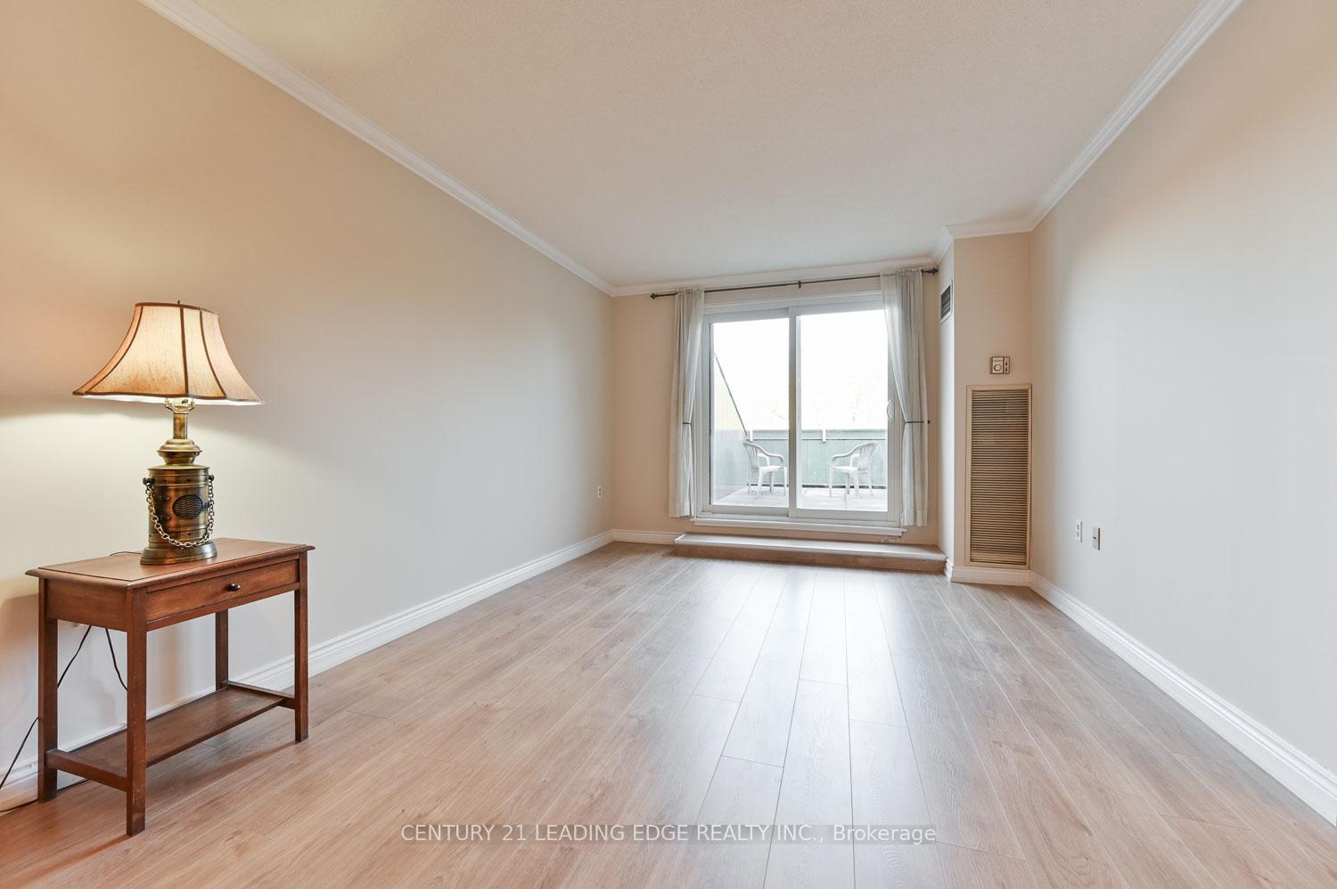 Photo 20 of Unit PH2, 100 Anna Russell Way, Markham, Unionville — HOMEH