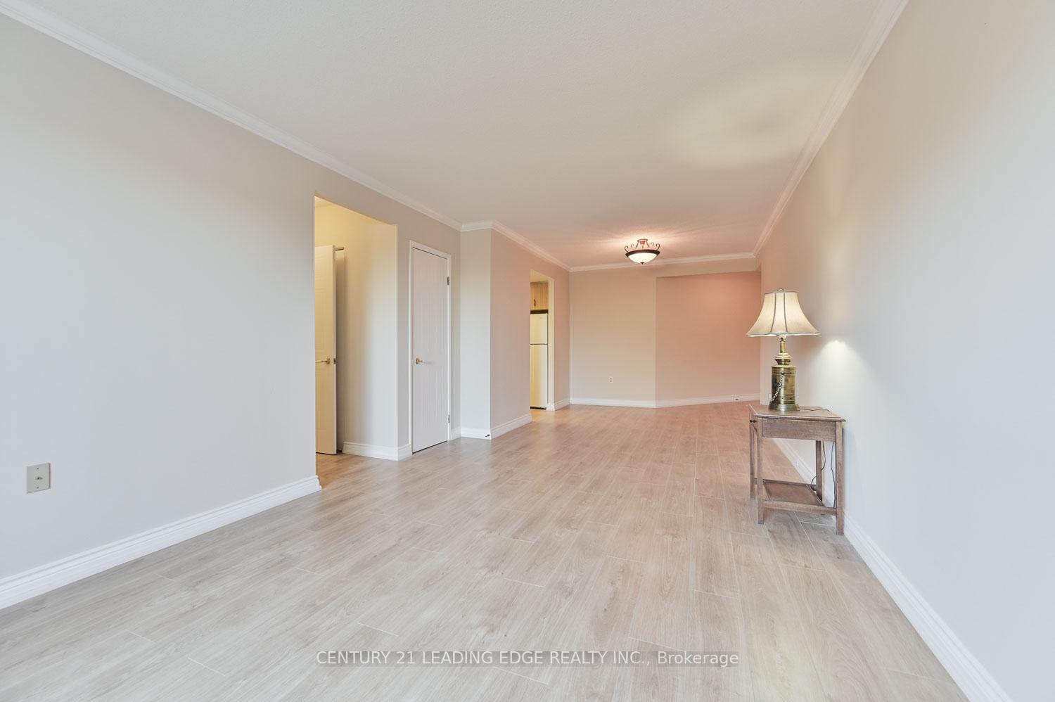 Photo 21 of Unit PH2, 100 Anna Russell Way, Markham, Unionville — HOMEH