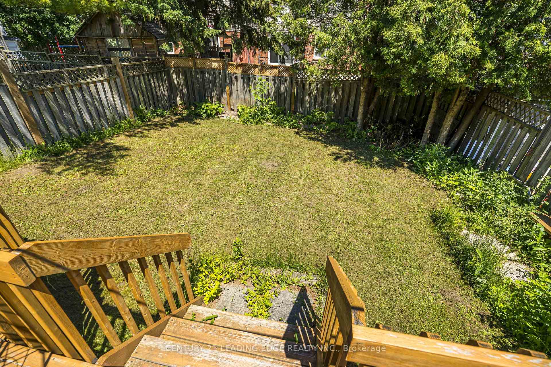 Photo 40 of 42 Hewitt Crescent, Ajax, South East — HOMEH