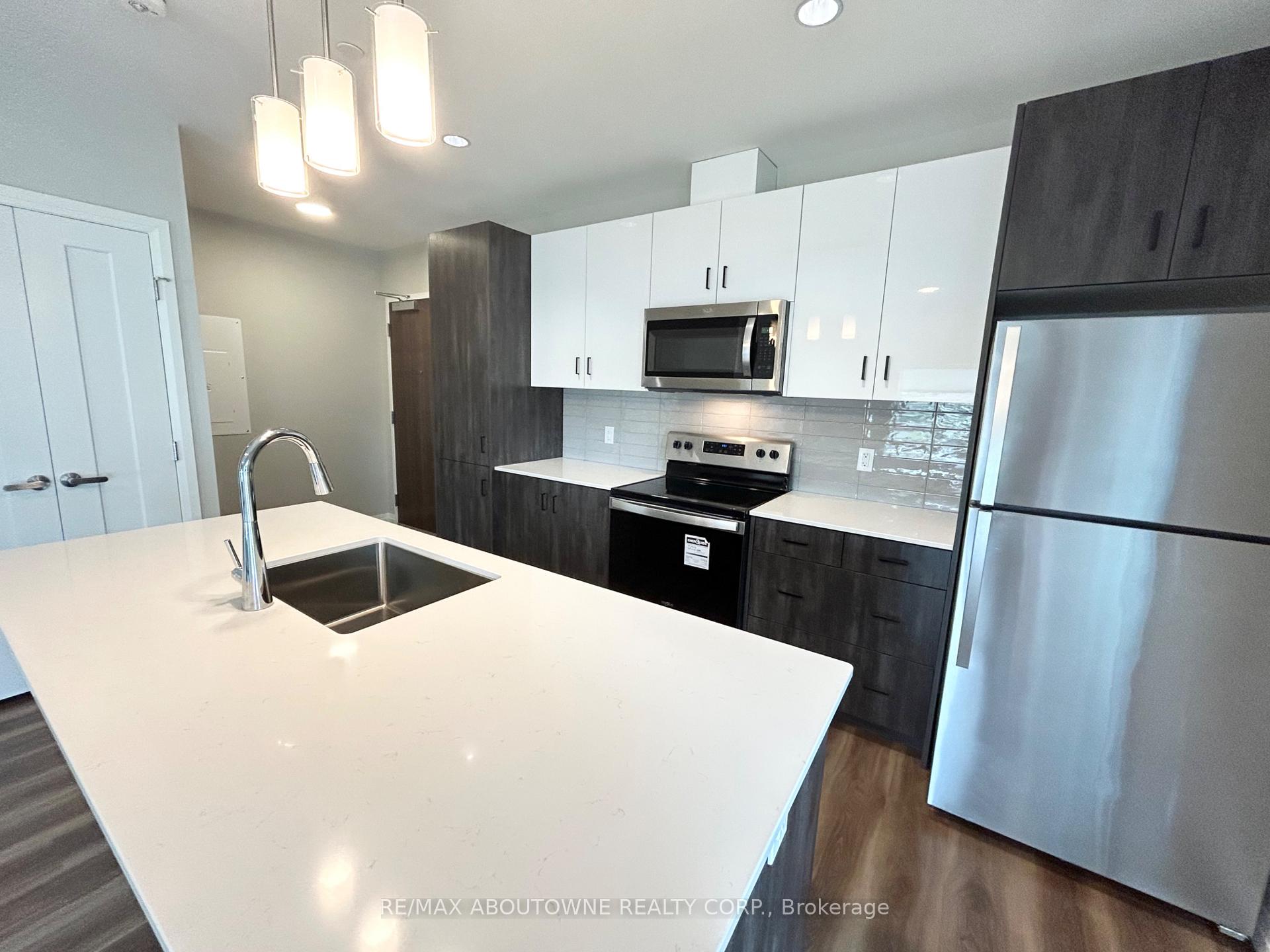 Photo 7 of Unit 117, 28 Westhill Drive, Waterloo, Westvale — HOMEH