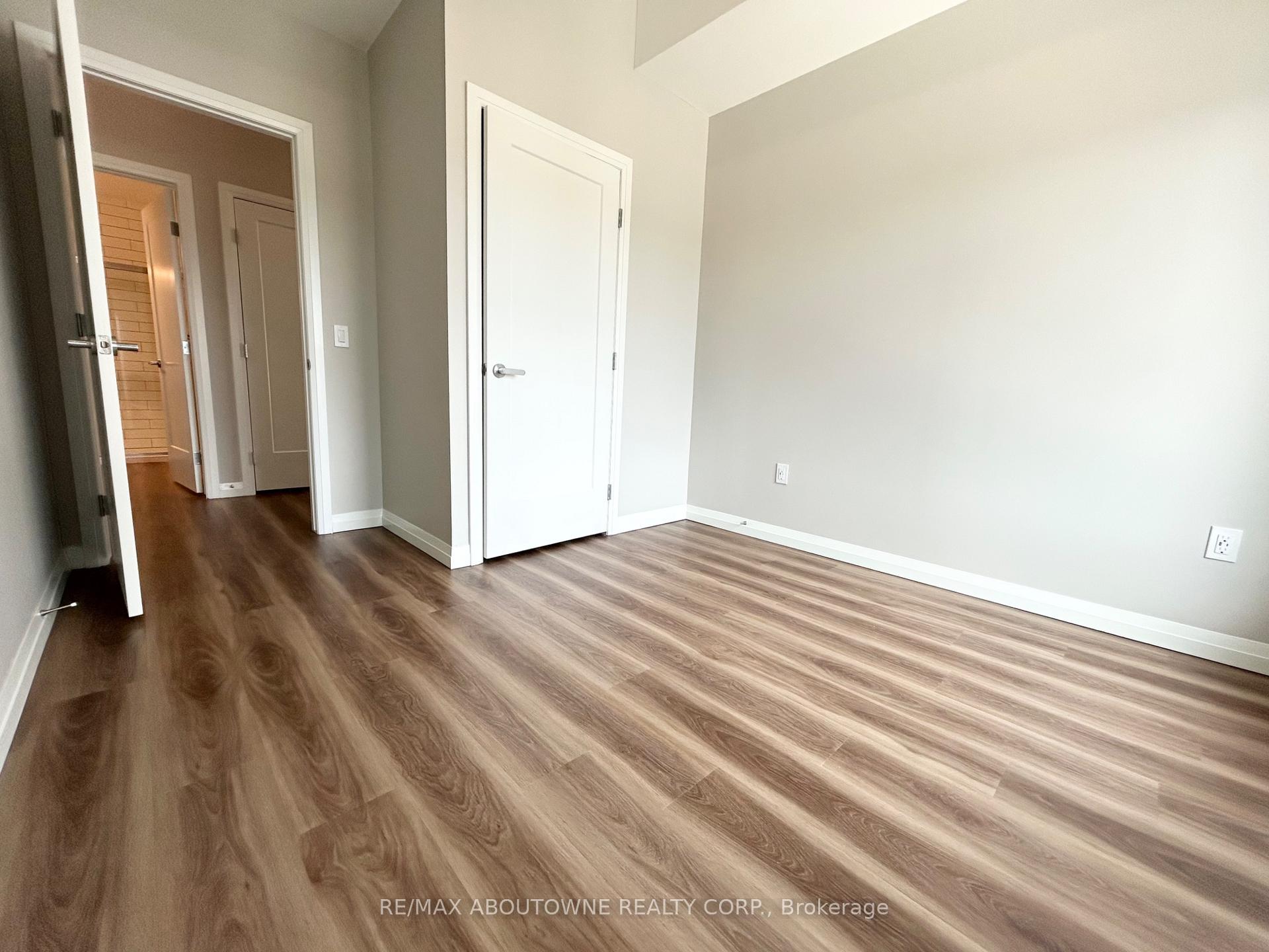 Photo 15 of Unit 117, 28 Westhill Drive, Waterloo, Westvale — HOMEH