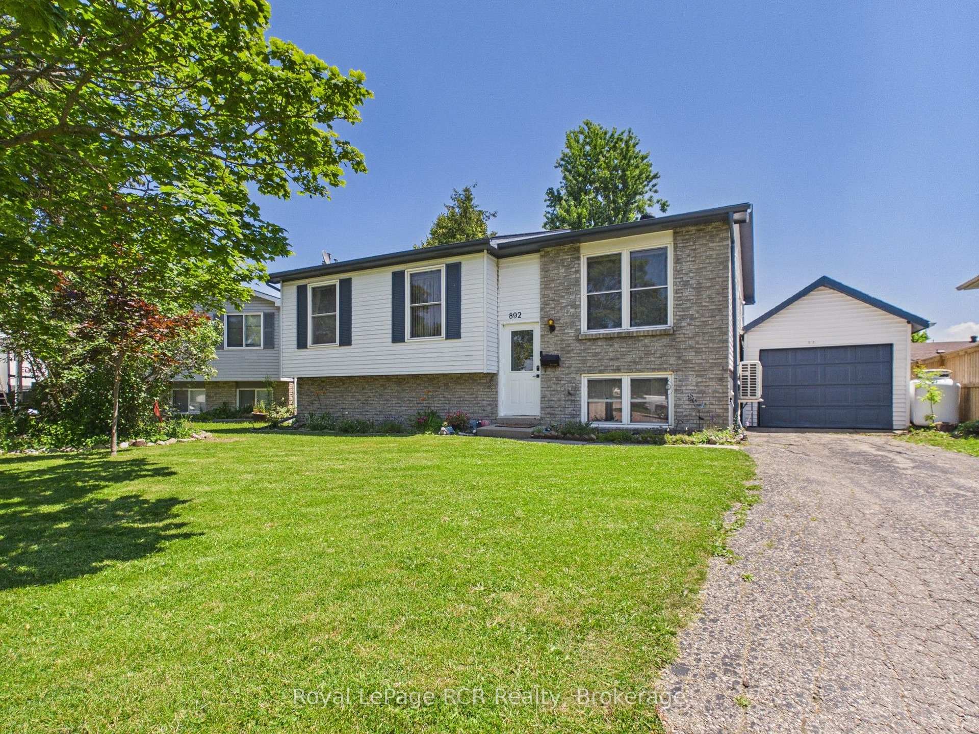 Photo 1 of 892 Brownell Drive, Kincardine — HOMEH