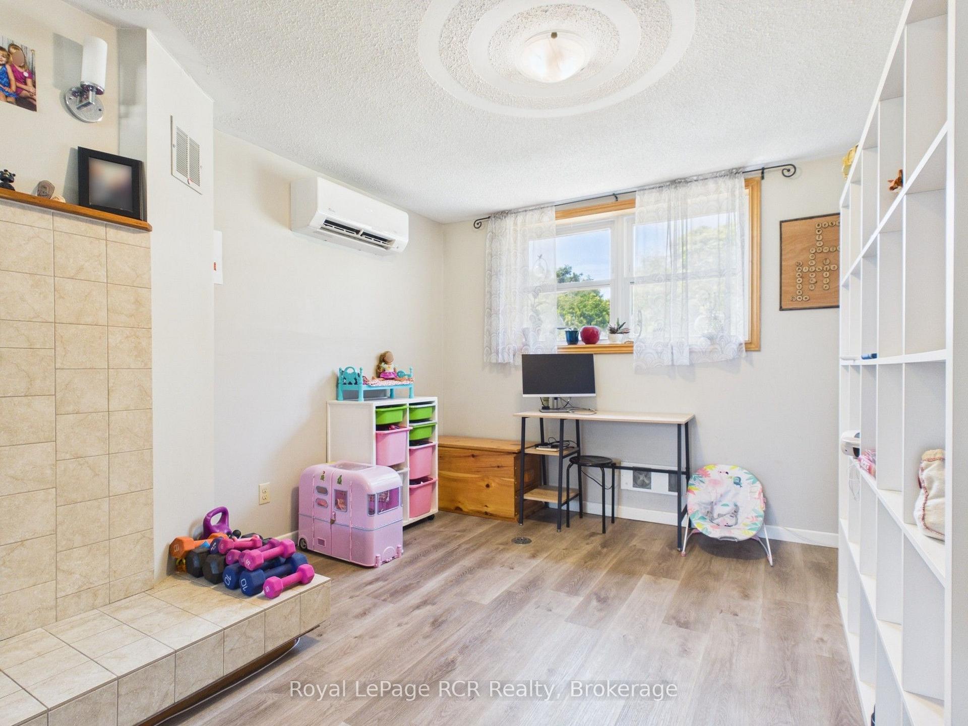 Photo 15 of 892 Brownell Drive, Kincardine — HOMEH