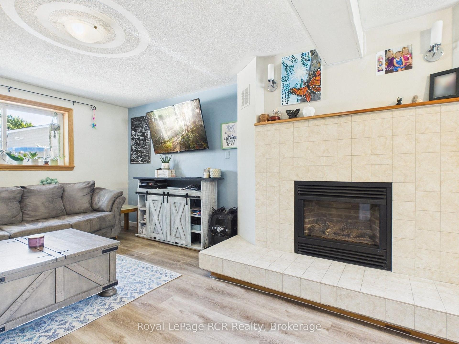 Photo 18 of 892 Brownell Drive, Kincardine — HOMEH