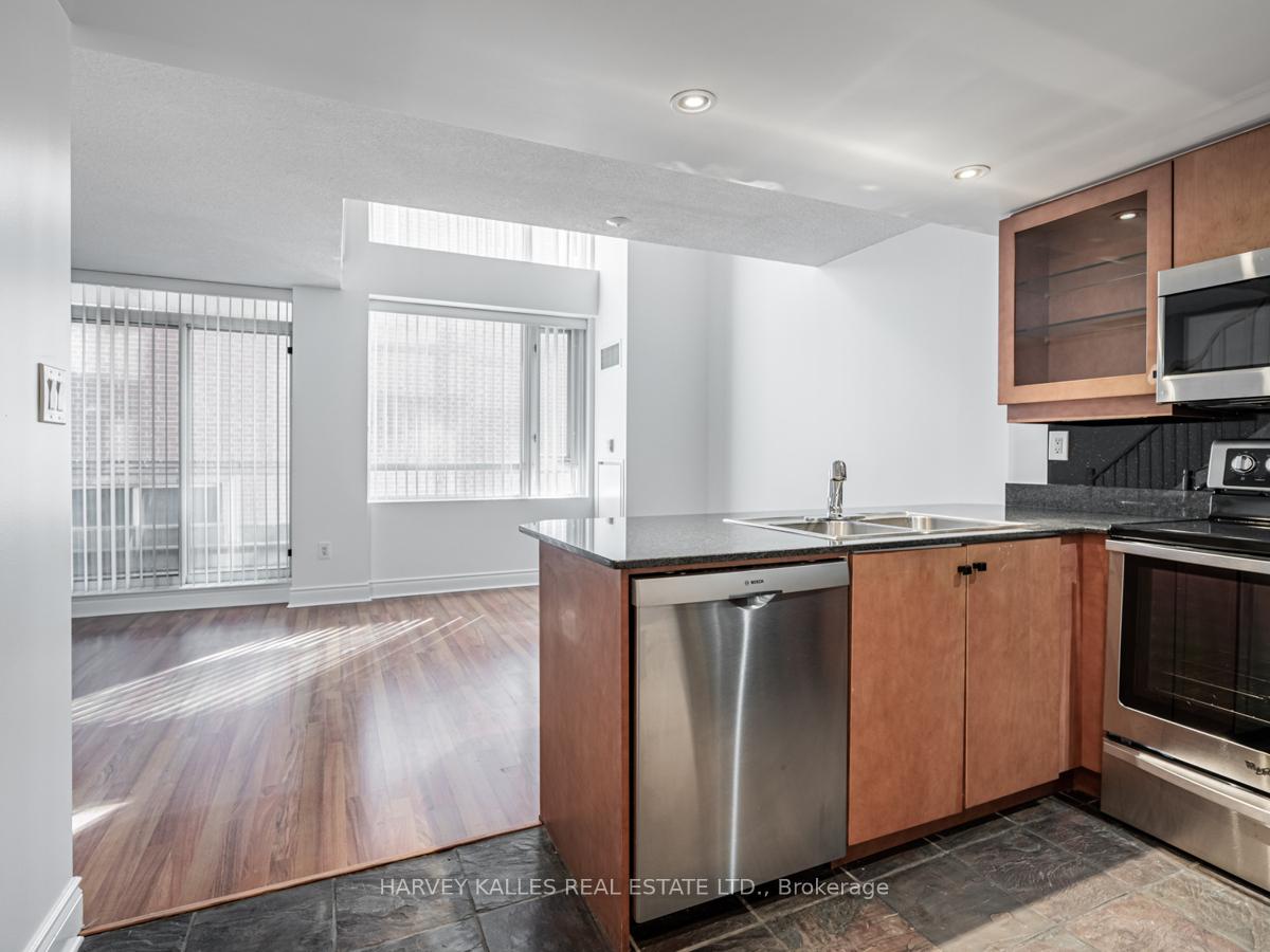 Photo 3 of Unit 708, 80 Cumberland Street, Toronto, The Annex — HOMEH