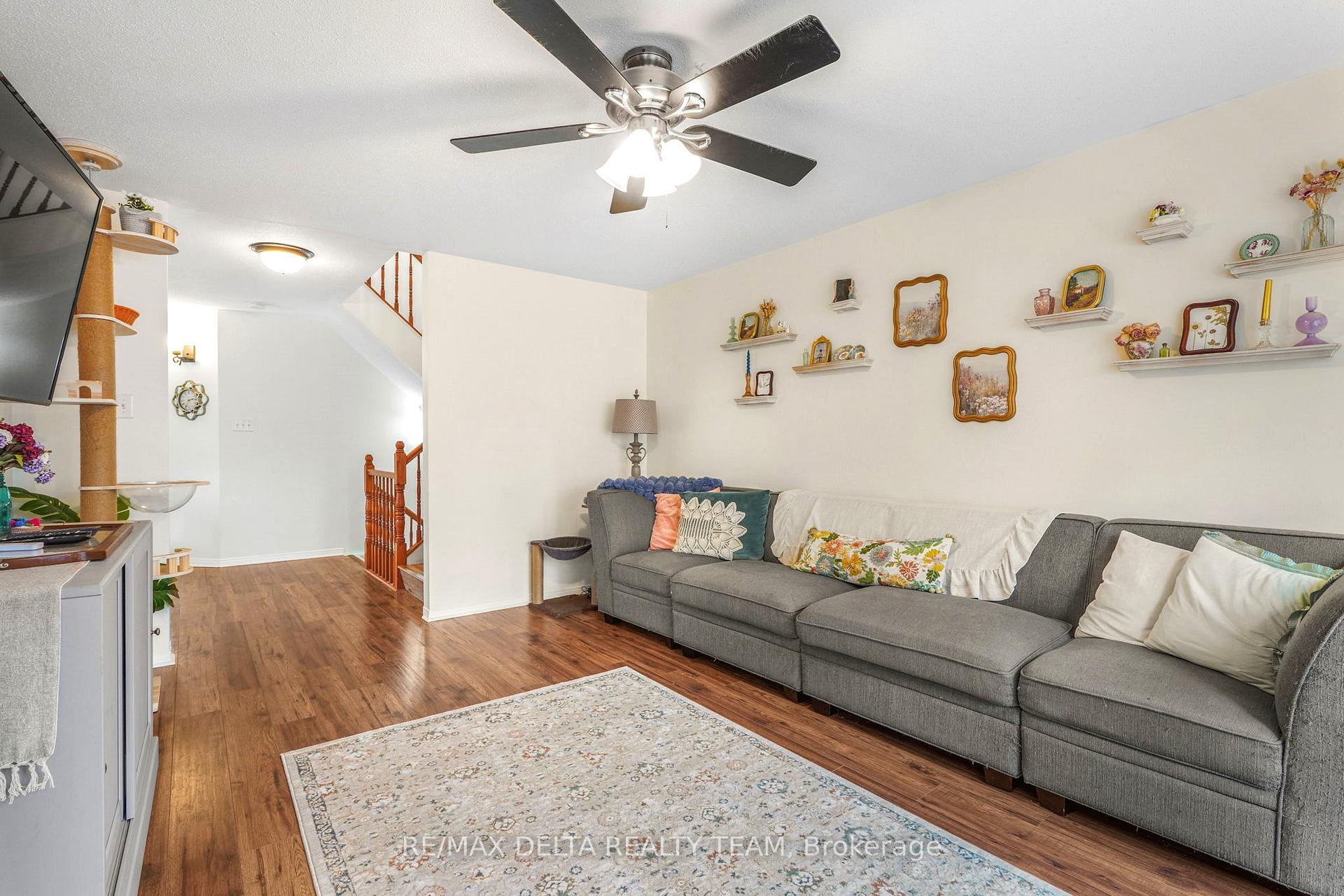 Photo 10 of 540 Chardonnay Drive, Ottawa, Avalon East — HOMEH