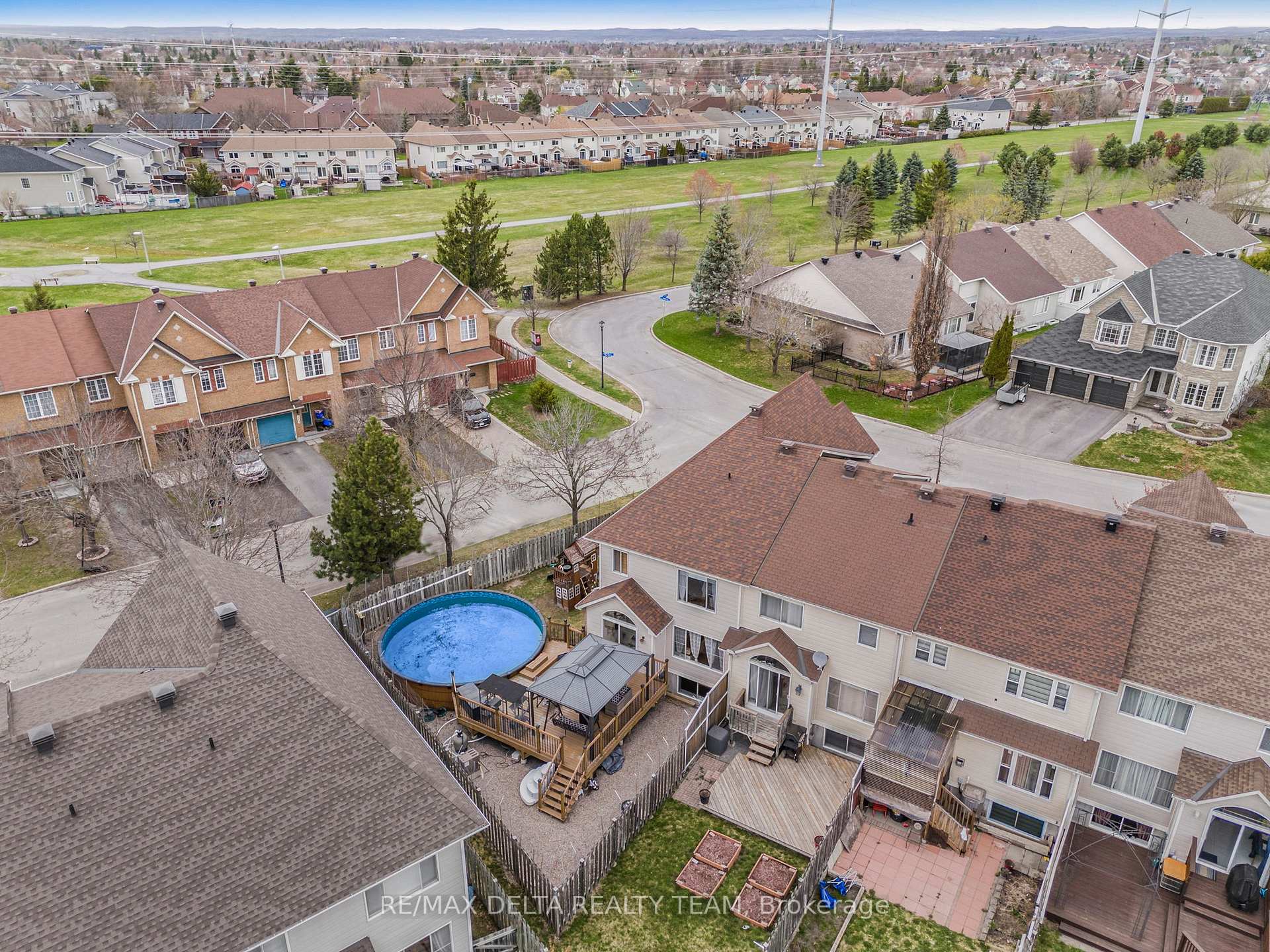 Photo 34 of 540 Chardonnay Drive, Ottawa, Avalon East — HOMEH