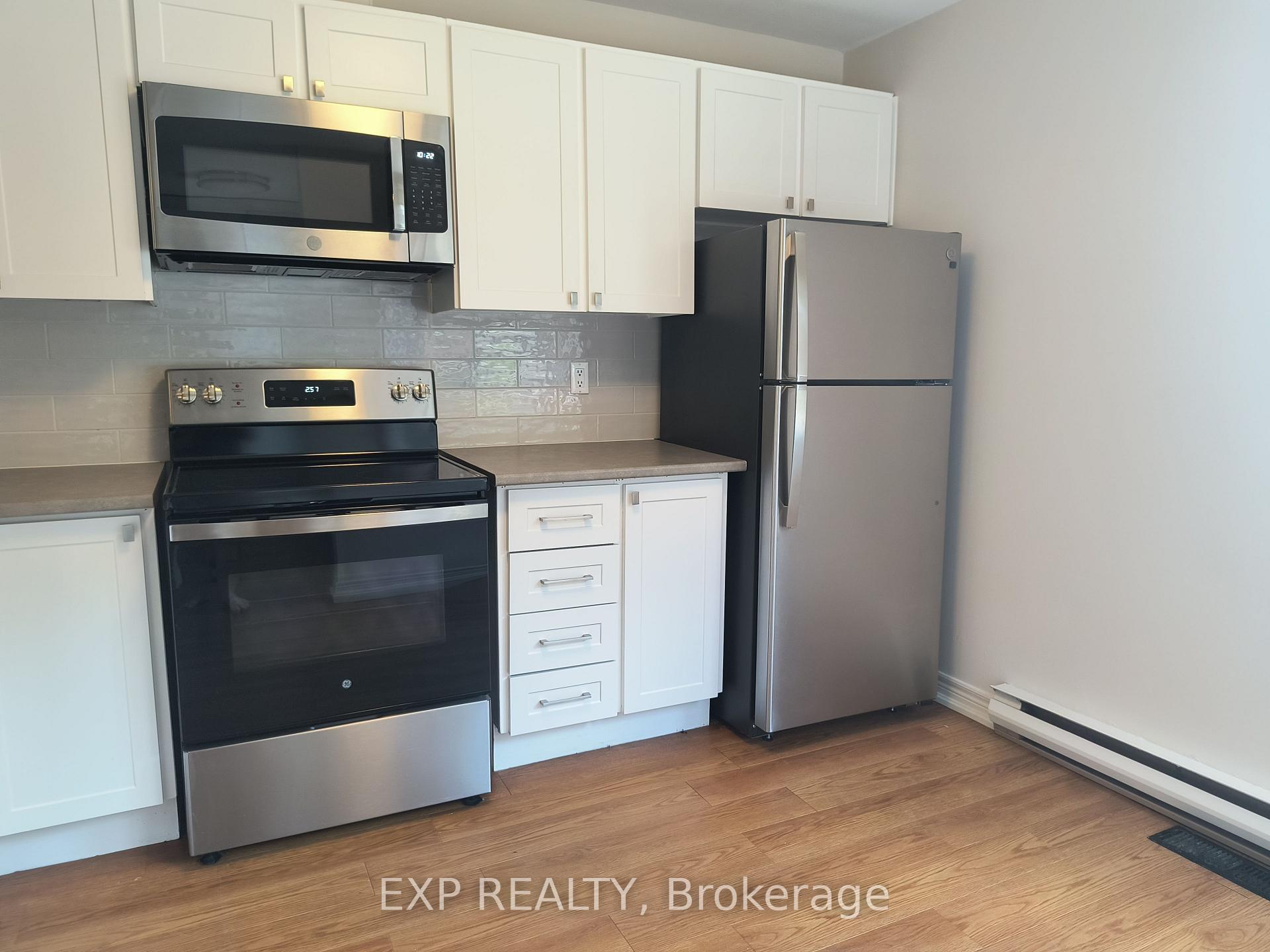 Photo 3 of Unit 004, 1310 Richmond Road, Ottawa, Lincoln Heights — HOMEH