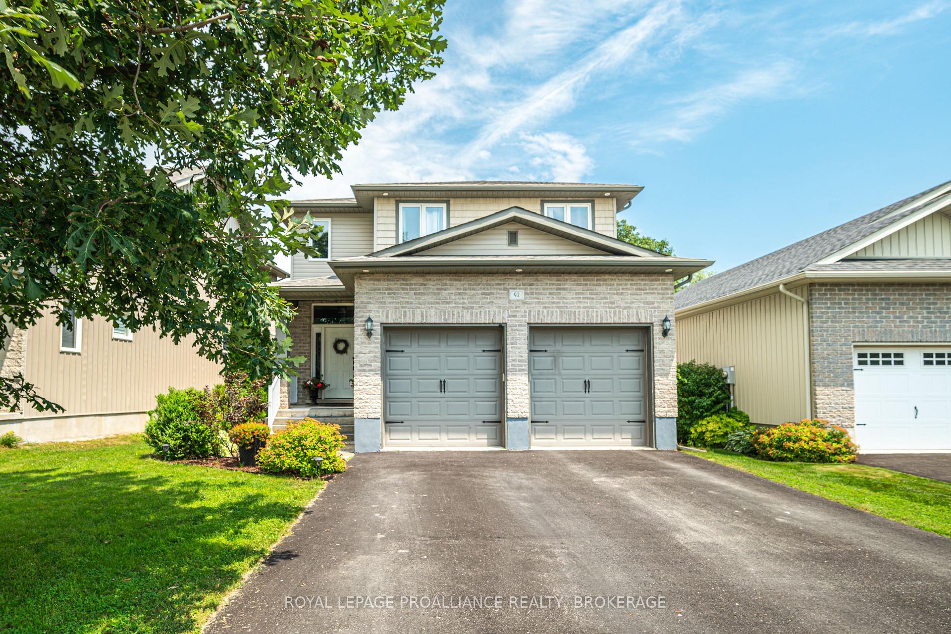 Front of 92 Windermere Boulevard