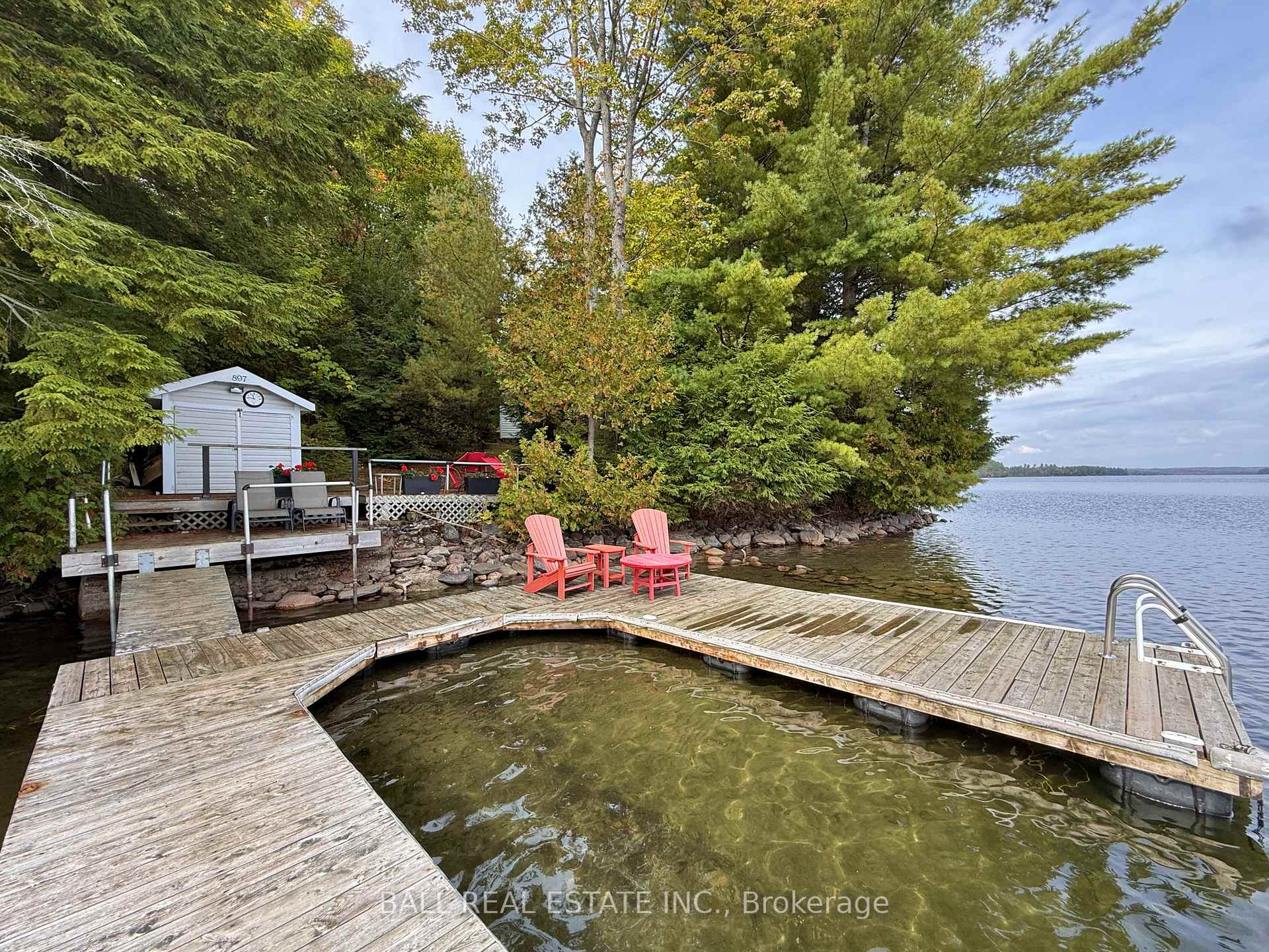 Photo of 551 Renwick Road