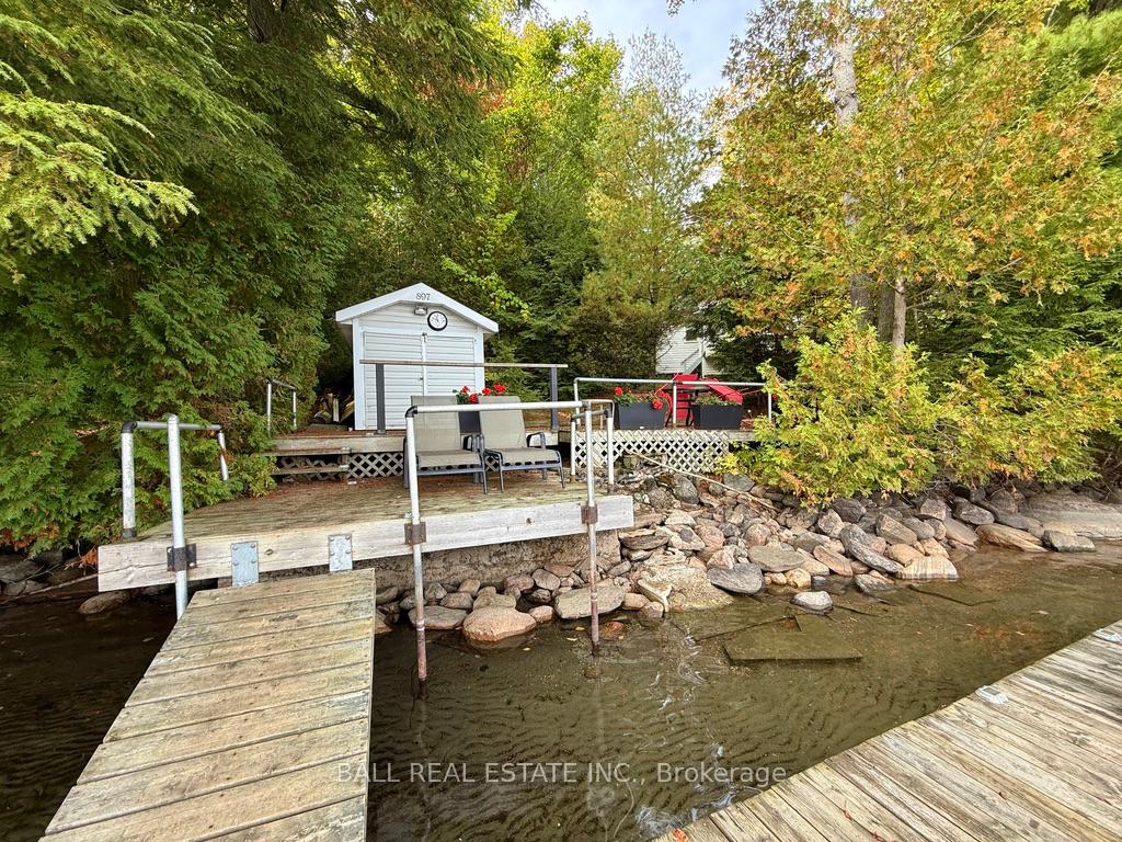 Photo 4 of 551 Renwick Road, North Kawartha — HOMEH
