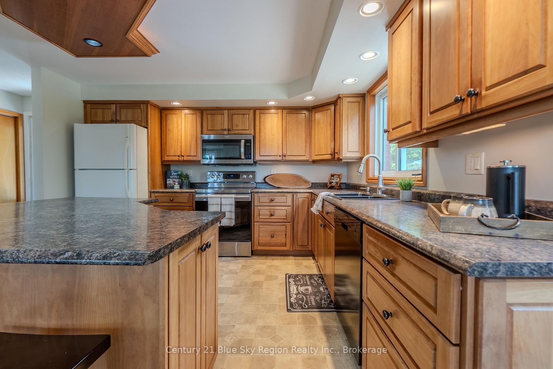 Photo 13 of 47 Big Moore Road, East Ferris, Astorville / Corbeil — HOMEH