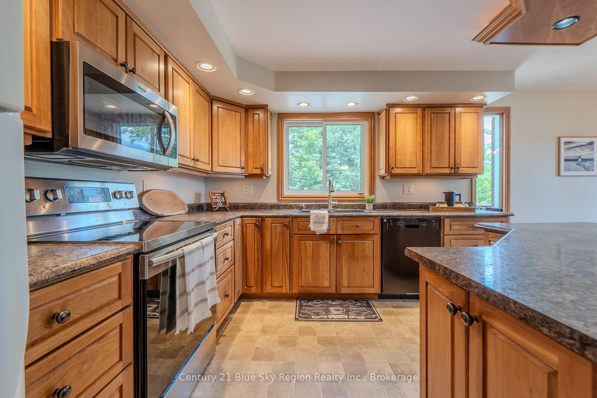Photo 19 of 47 Big Moore Road, East Ferris, Astorville / Corbeil — HOMEH