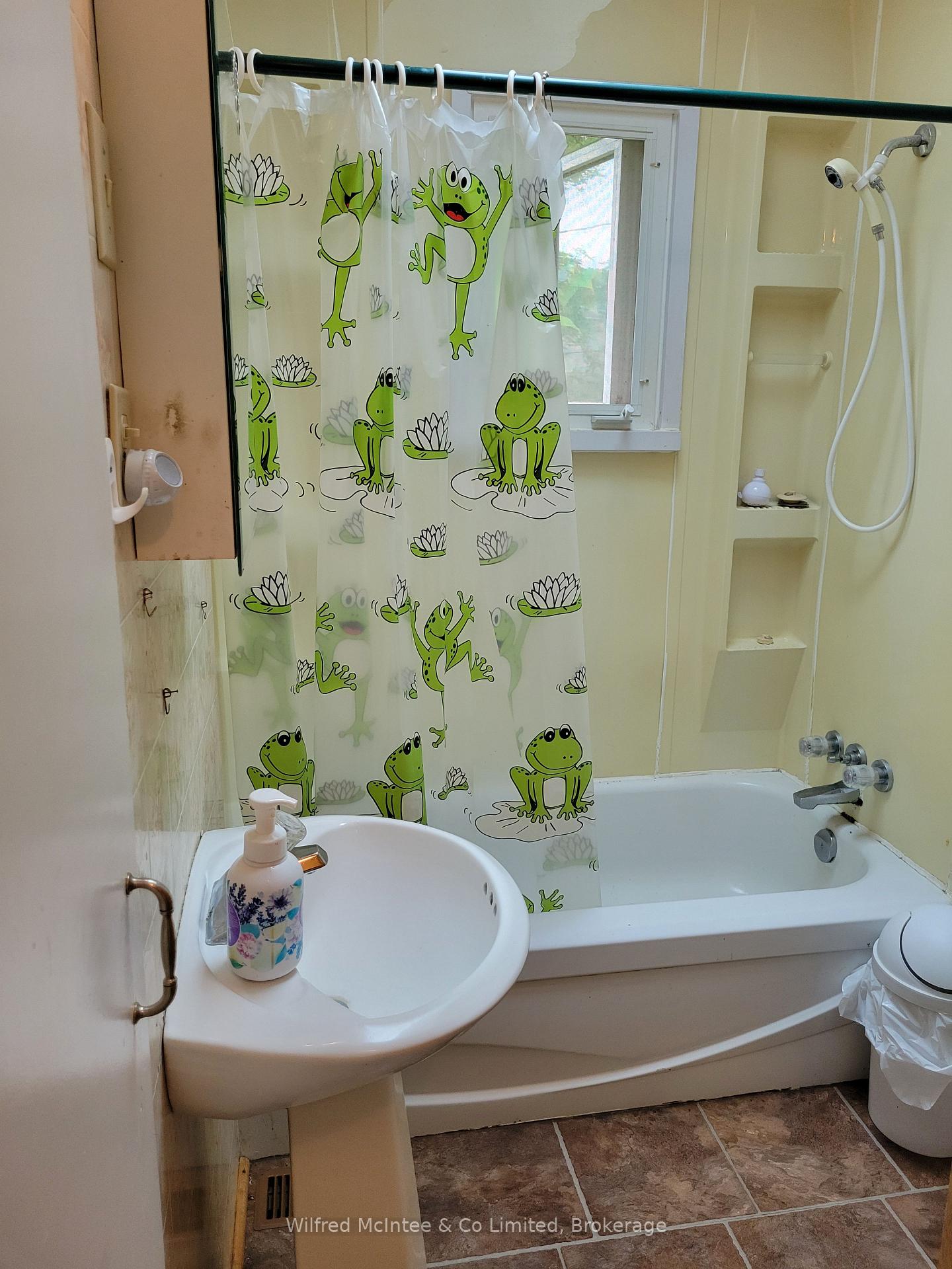 Photo 6 of 575 11th Street, Hanover — HOMEH