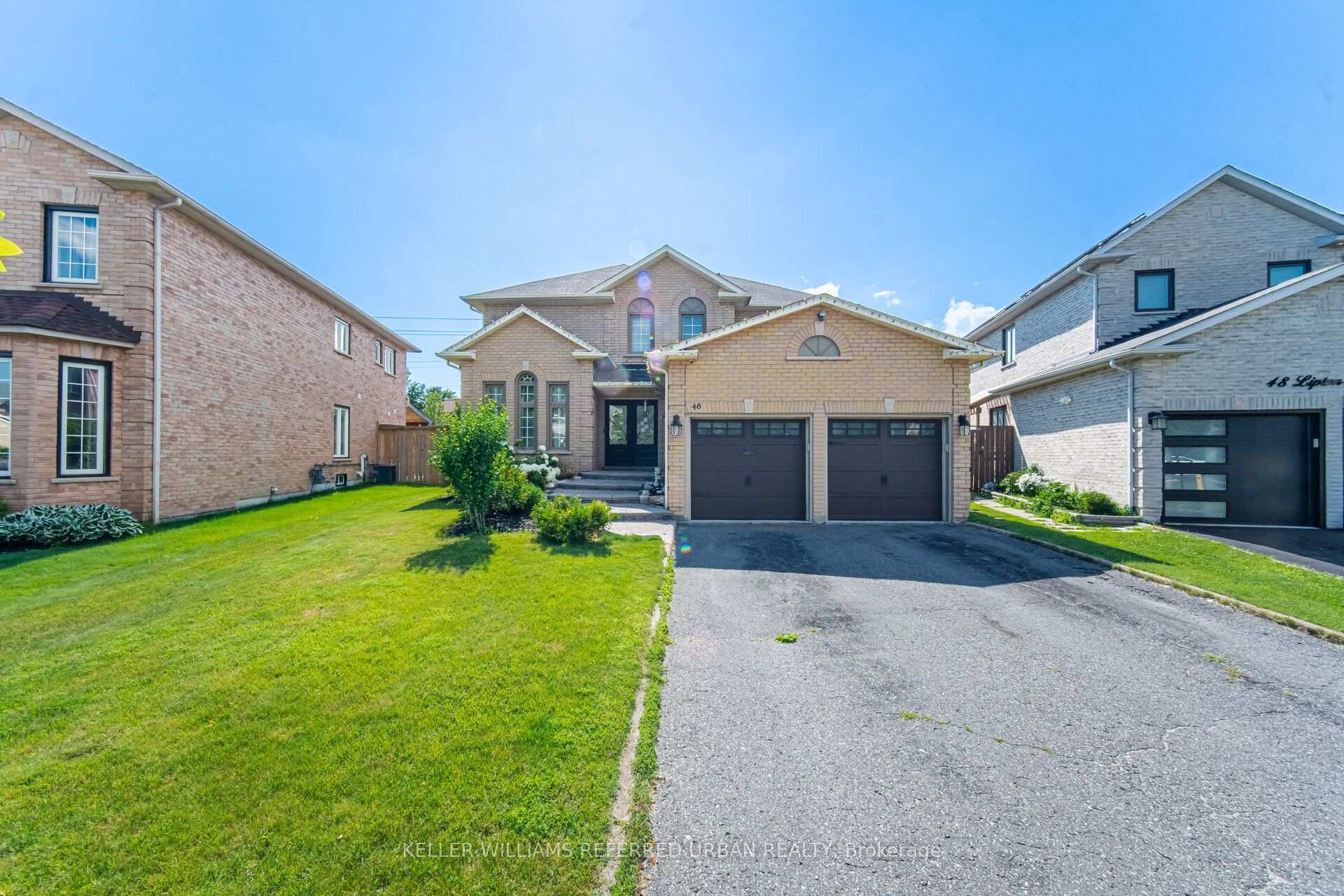 Photo 2 of 46 Lipton Crescent, Whitby, Pringle Creek — HOMEH