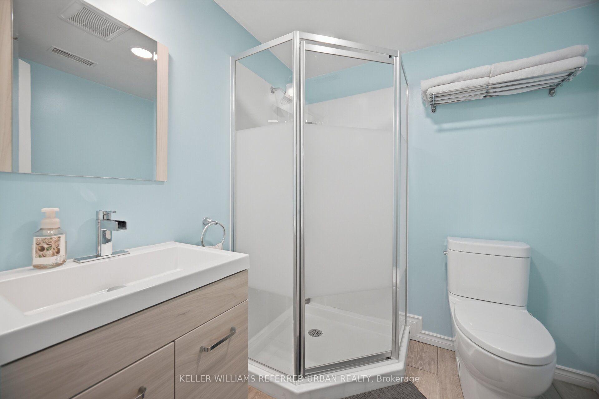 Photo 37 of 46 Lipton Crescent, Whitby, Pringle Creek — HOMEH