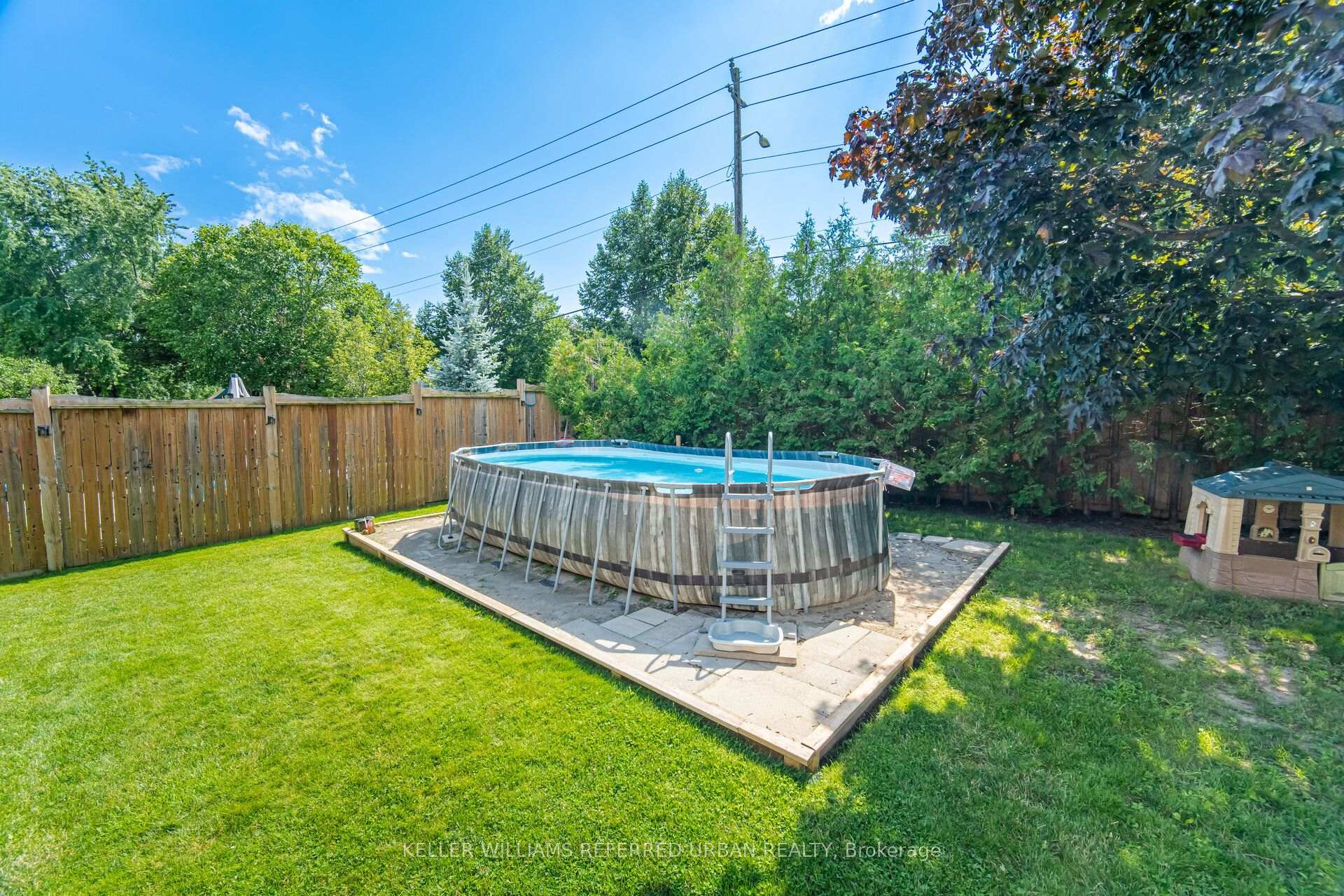 Photo 41 of 46 Lipton Crescent, Whitby, Pringle Creek — HOMEH
