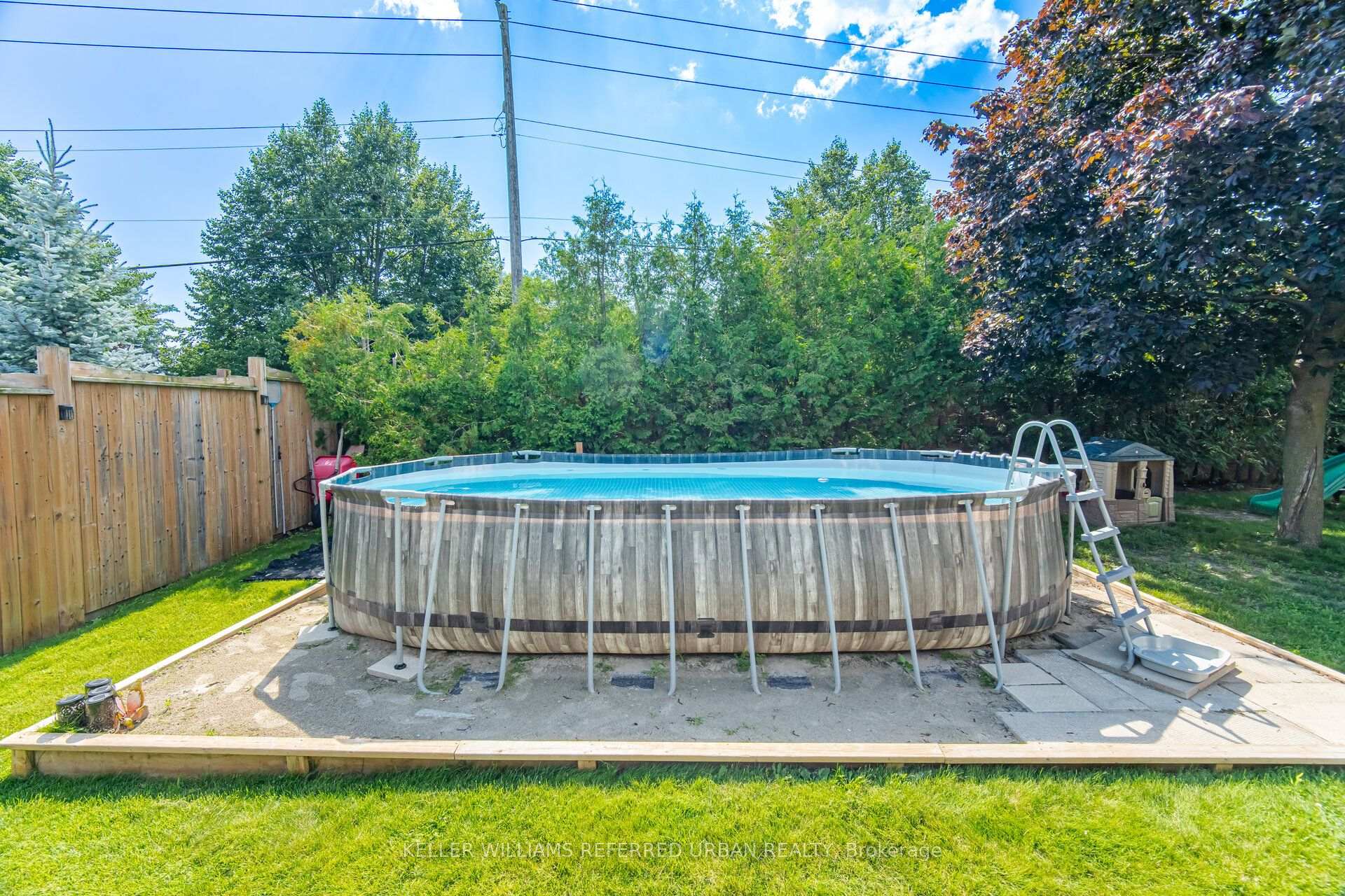 Photo 42 of 46 Lipton Crescent, Whitby, Pringle Creek — HOMEH