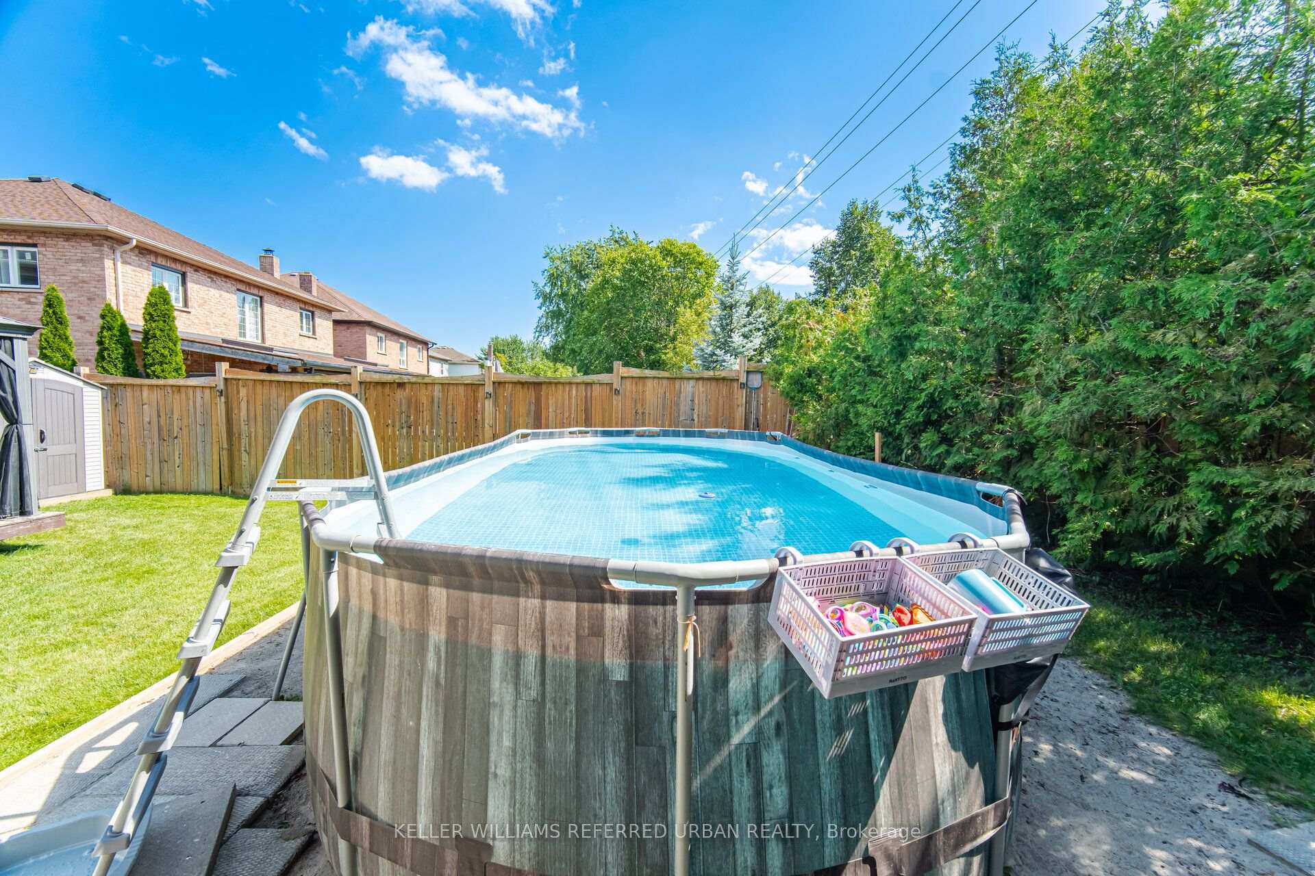 Photo 43 of 46 Lipton Crescent, Whitby, Pringle Creek — HOMEH