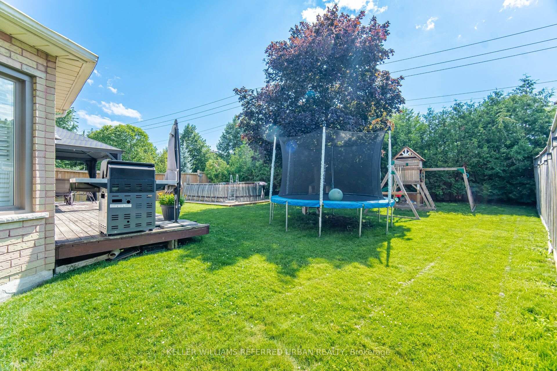Photo 44 of 46 Lipton Crescent, Whitby, Pringle Creek — HOMEH