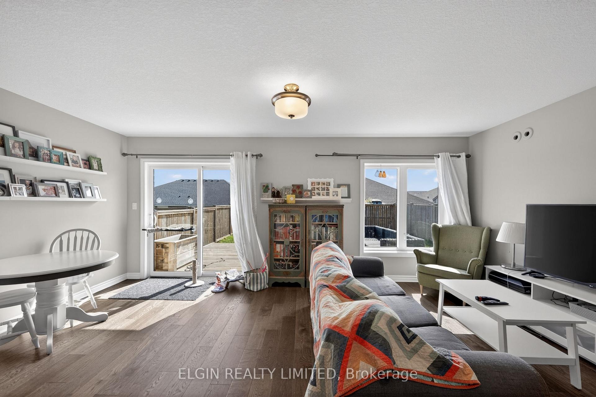 Photo 39 of 9 Ashberry Place, St. Thomas — HOMEH