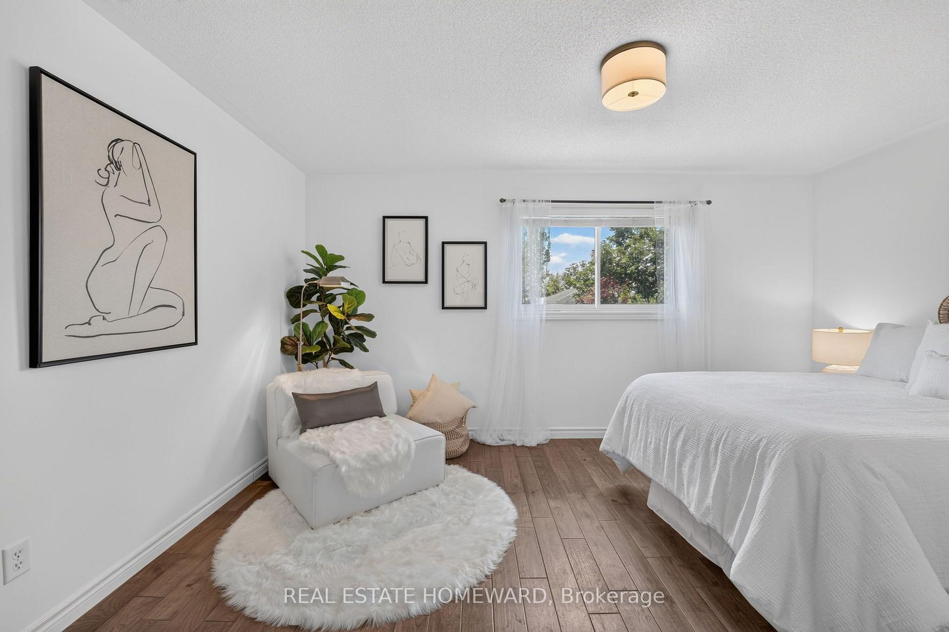 Photo 32 of 26 Nicole Marie Avenue, Barrie, East Bayfield — HOMEH