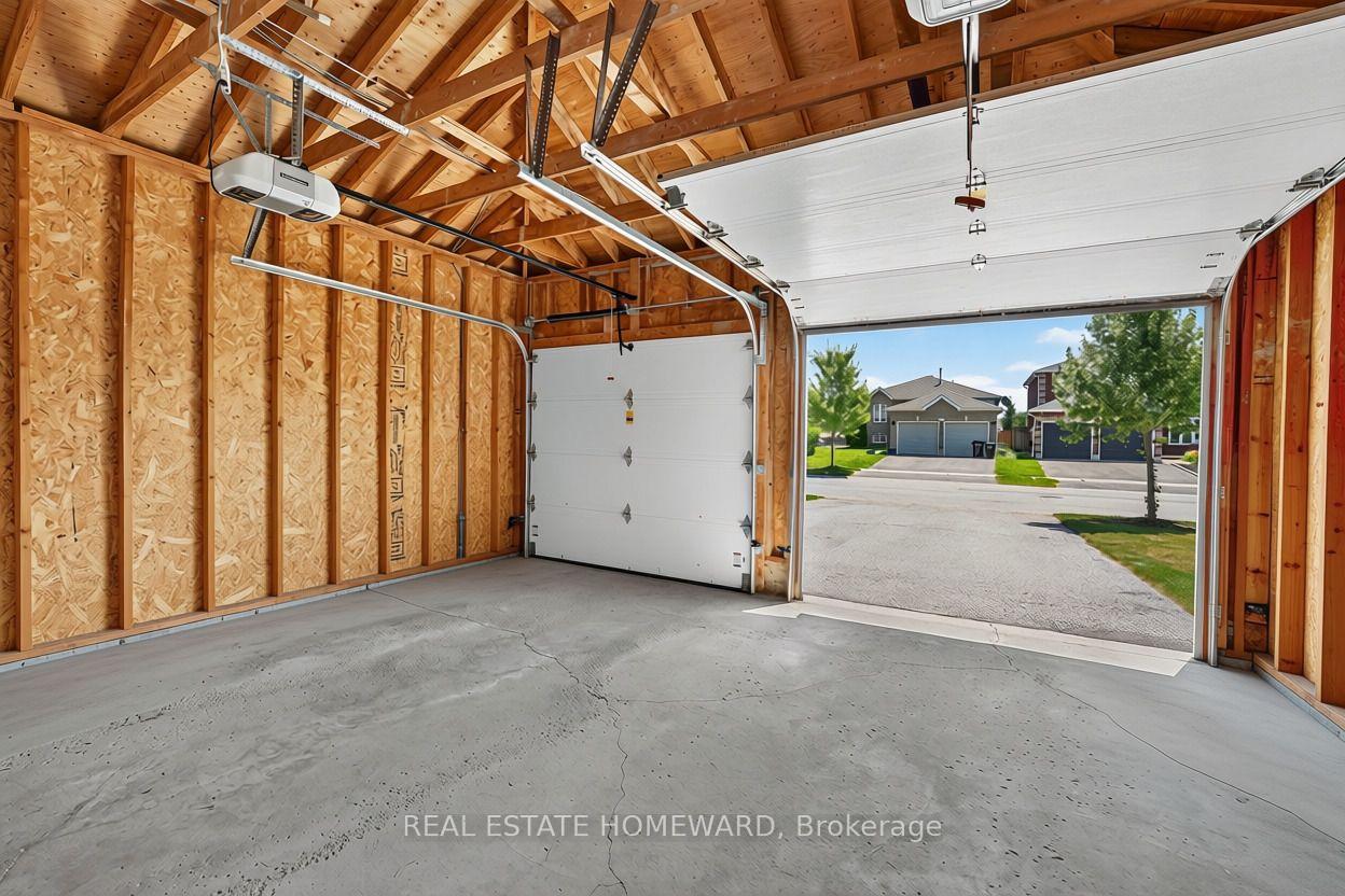 Photo 64 of 26 Nicole Marie Avenue, Barrie, East Bayfield — HOMEH