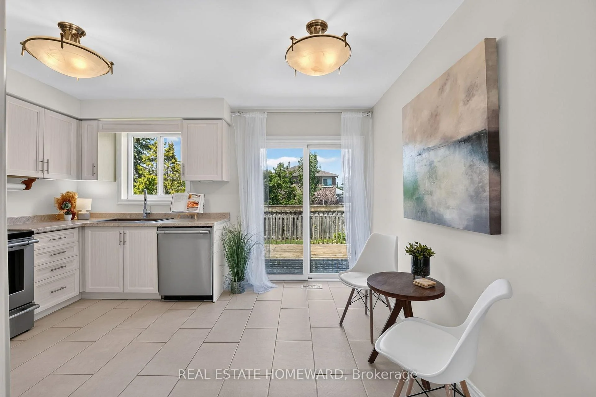 Photo 55 of 26 Nicole Marie Avenue, Barrie, East Bayfield — HOMEH