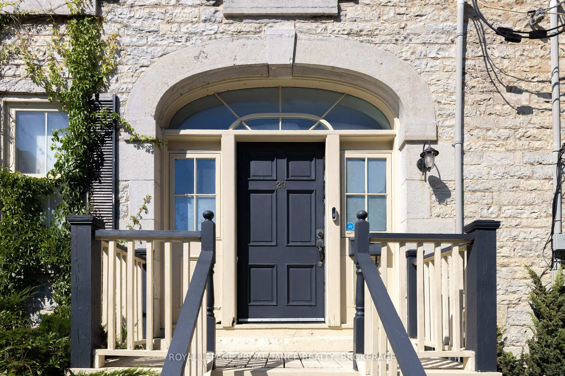 Photo 5 of 23 Earl Street, Kingston, Central City East — HOMEH