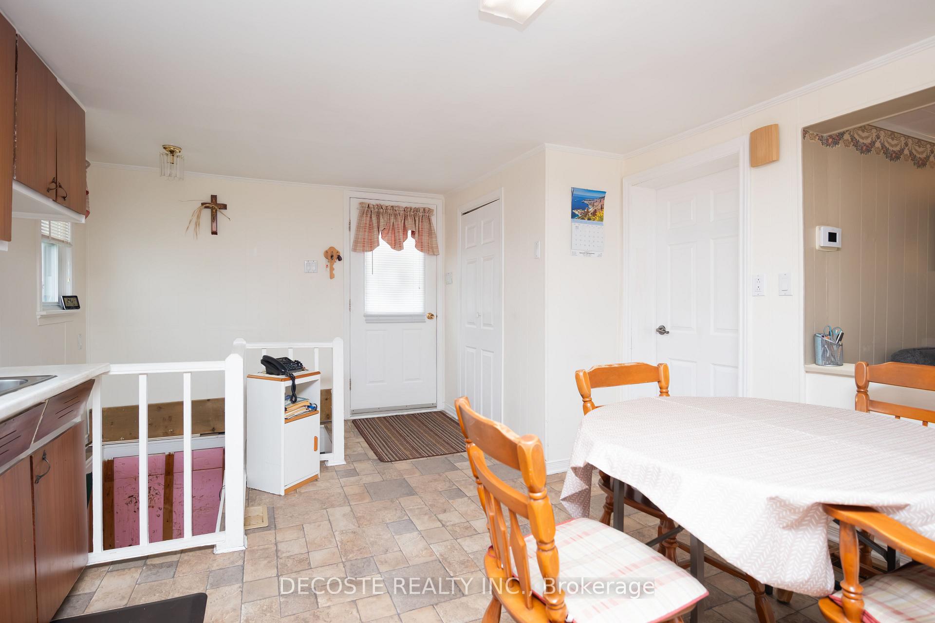 Photo 5 of 290 East Boundary Road, North Glengarry, Alexandria — HOMEH