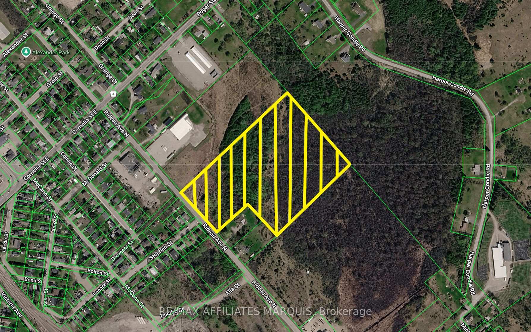 Photo 2 of 49 Rideau Avenue, Montague, Montague Twp — HOMEH